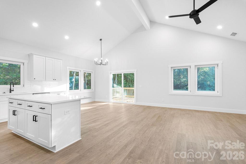Single Family Residence at 1410 Modena Street, Gastonia, photo 3 of 34