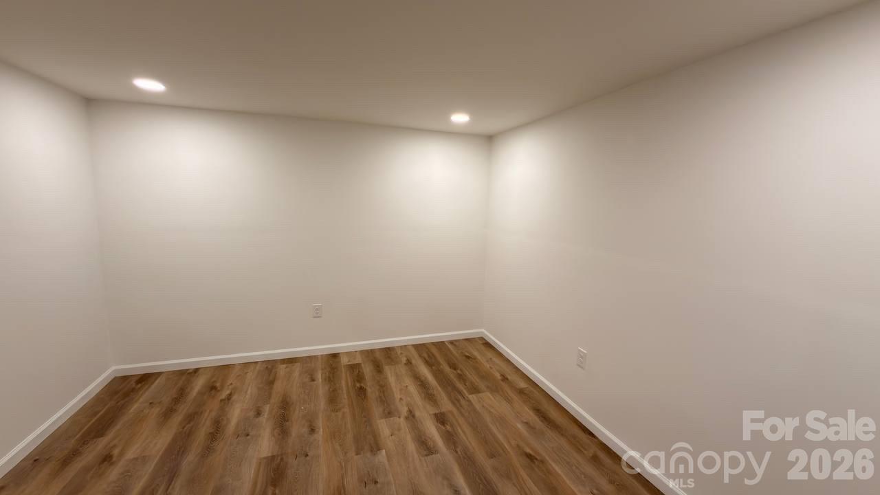 bonus room - 169 8th Avenue SW, Conover