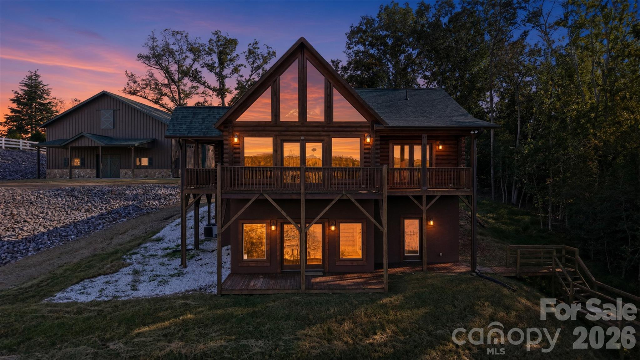 318 Heron Point Drive