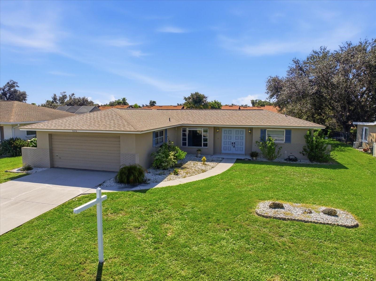 832 S GONDOLA DR