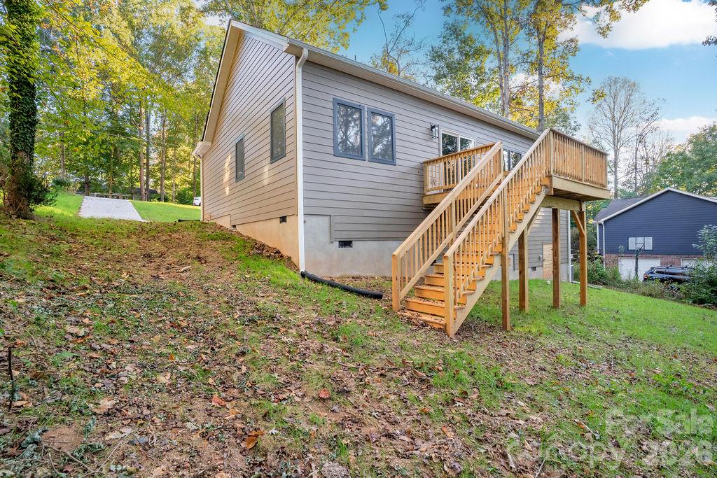 Single Family Residence at 1520 Holly Court NW, Lenoir, photo 32 of 32