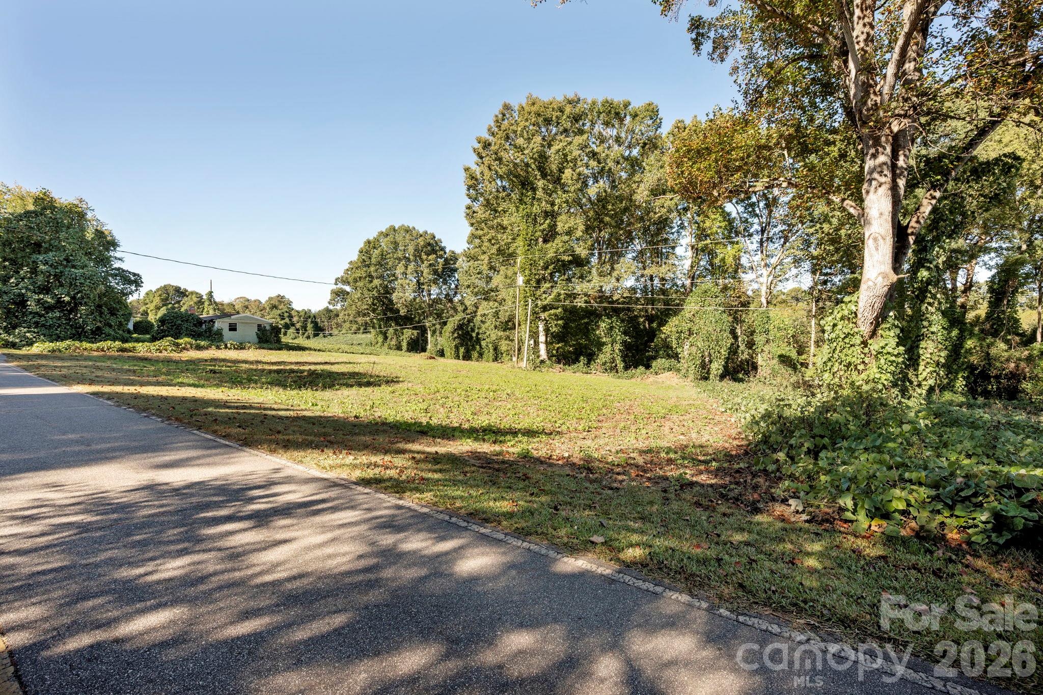 1483 Washington Lane