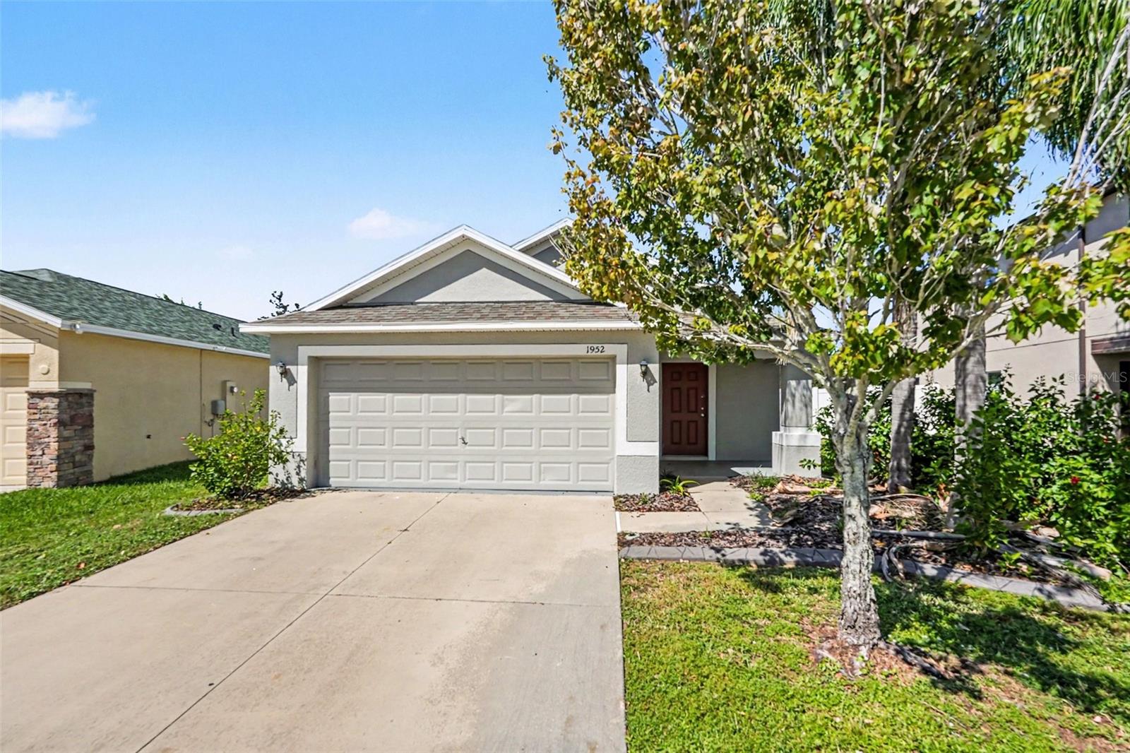 1952 HAWKS VIEW DR