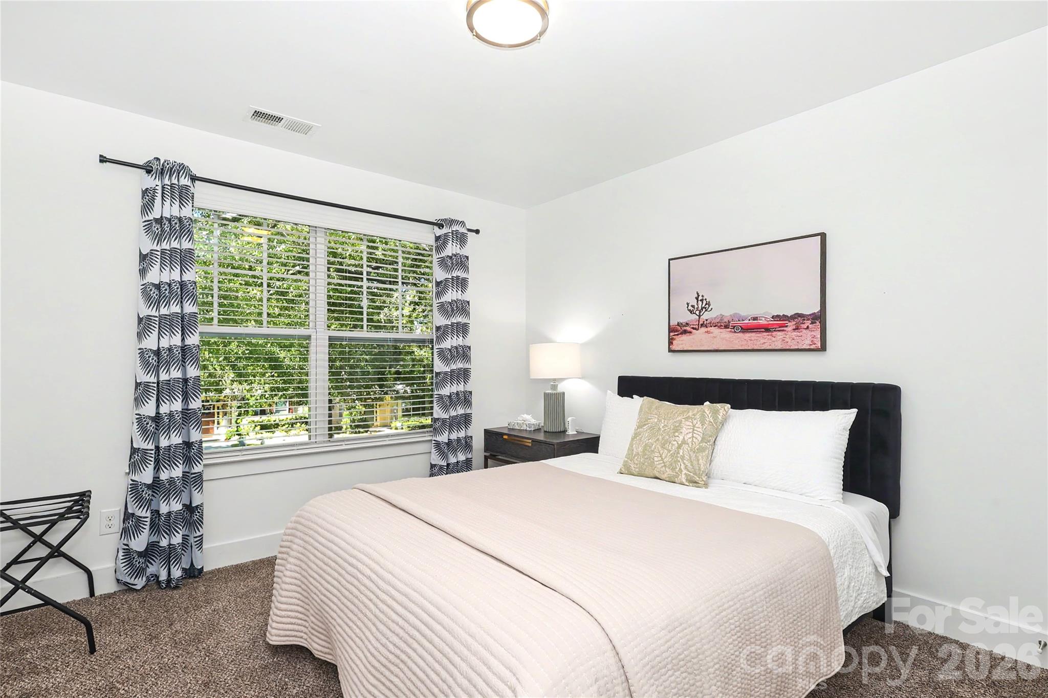 Single Family Residence at 2420 Double Oaks Road, Charlotte, photo 33 of 45