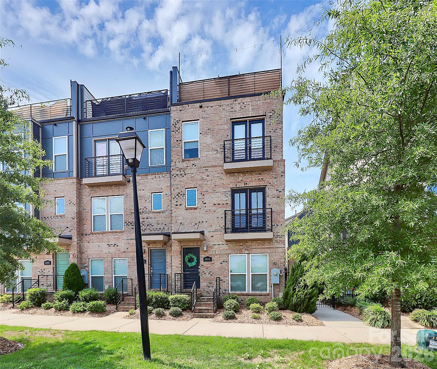 Townhouse at 2614 Grand Union Way, Charlotte, photo 33 of 38