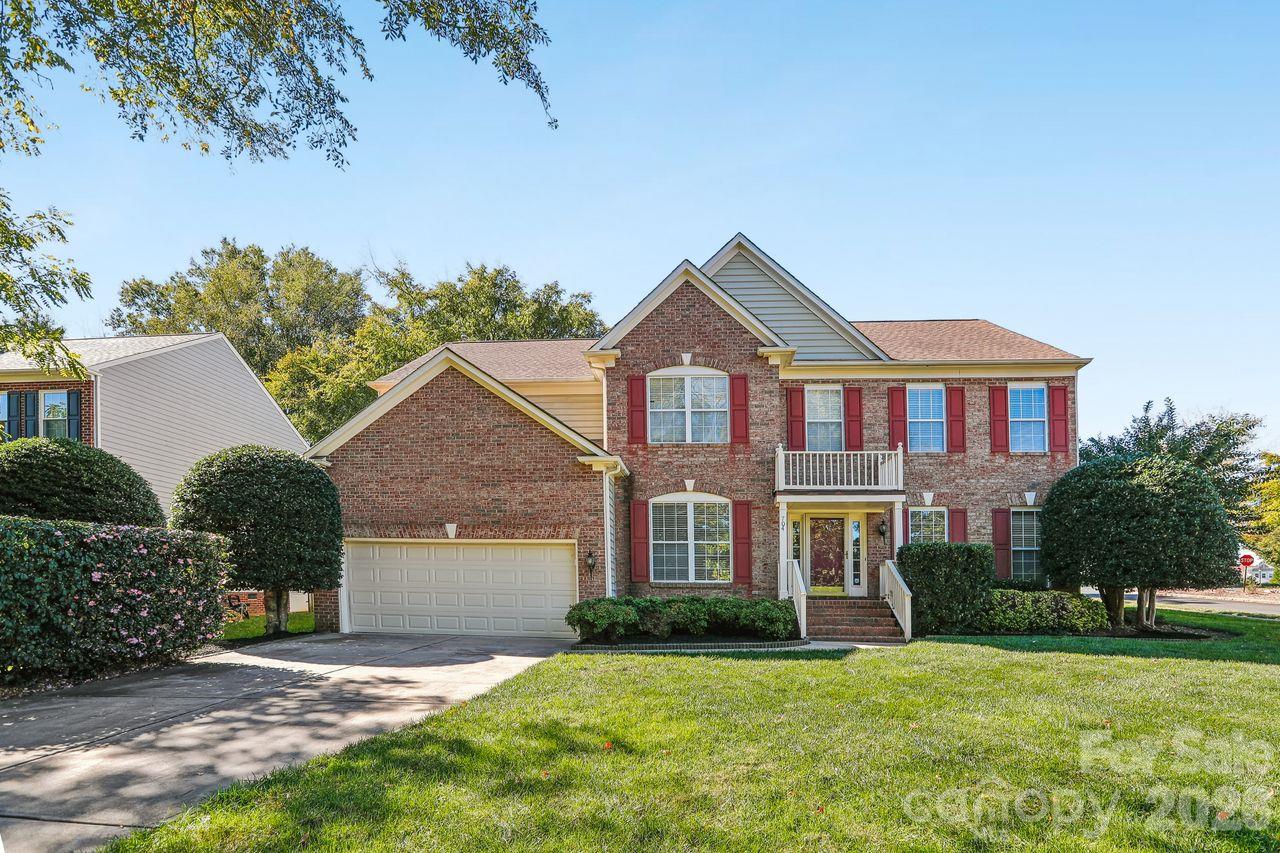 Welcome home! - 704 Meadow Lake Drive, Matthews