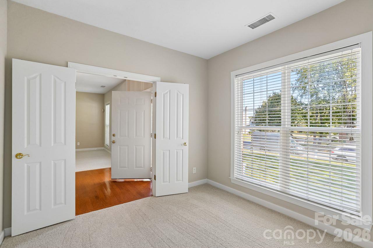 Great office space or flex room - 704 Meadow Lake Drive, Matthews