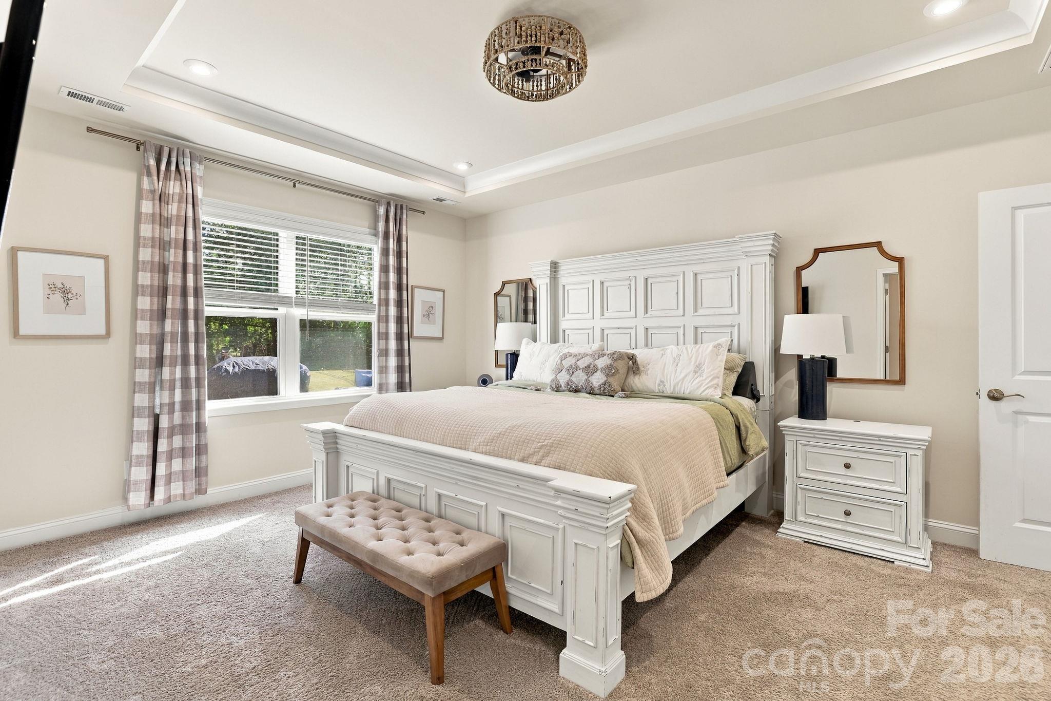 Primary bedroom on main! - 19201 Yellow Birch Drive, Charlotte