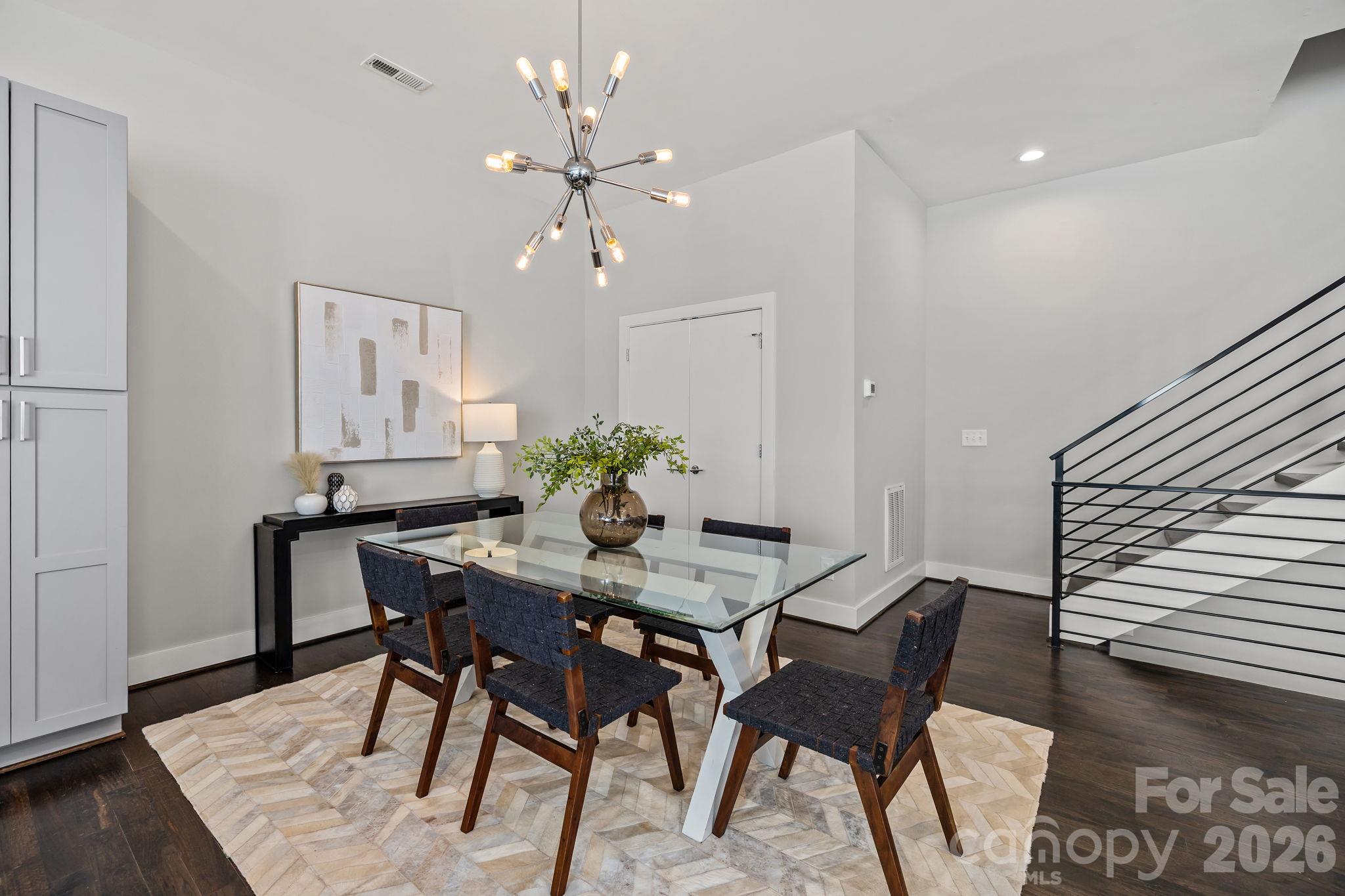 Condominium at 928 Westbrook Drive, Charlotte, photo 11 of 41