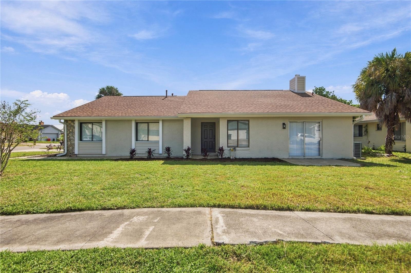 120 HOLTZ DR