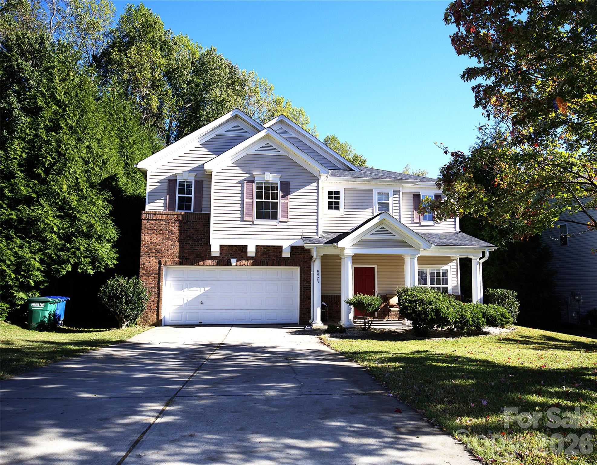 Single Family Residence at 8923 Driftwood Commons Court, Mint Hill, photo 3 of 22