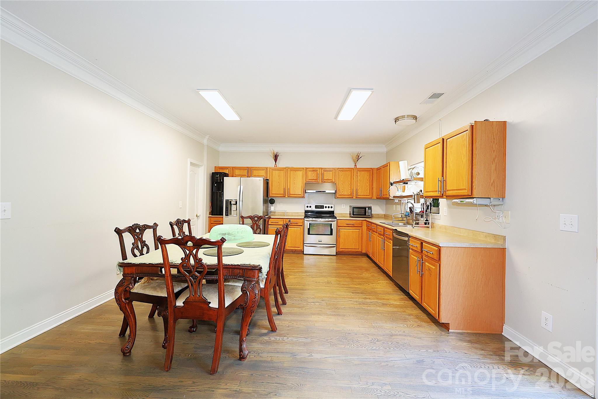 Single Family Residence at 8923 Driftwood Commons Court, Mint Hill, photo 5 of 22