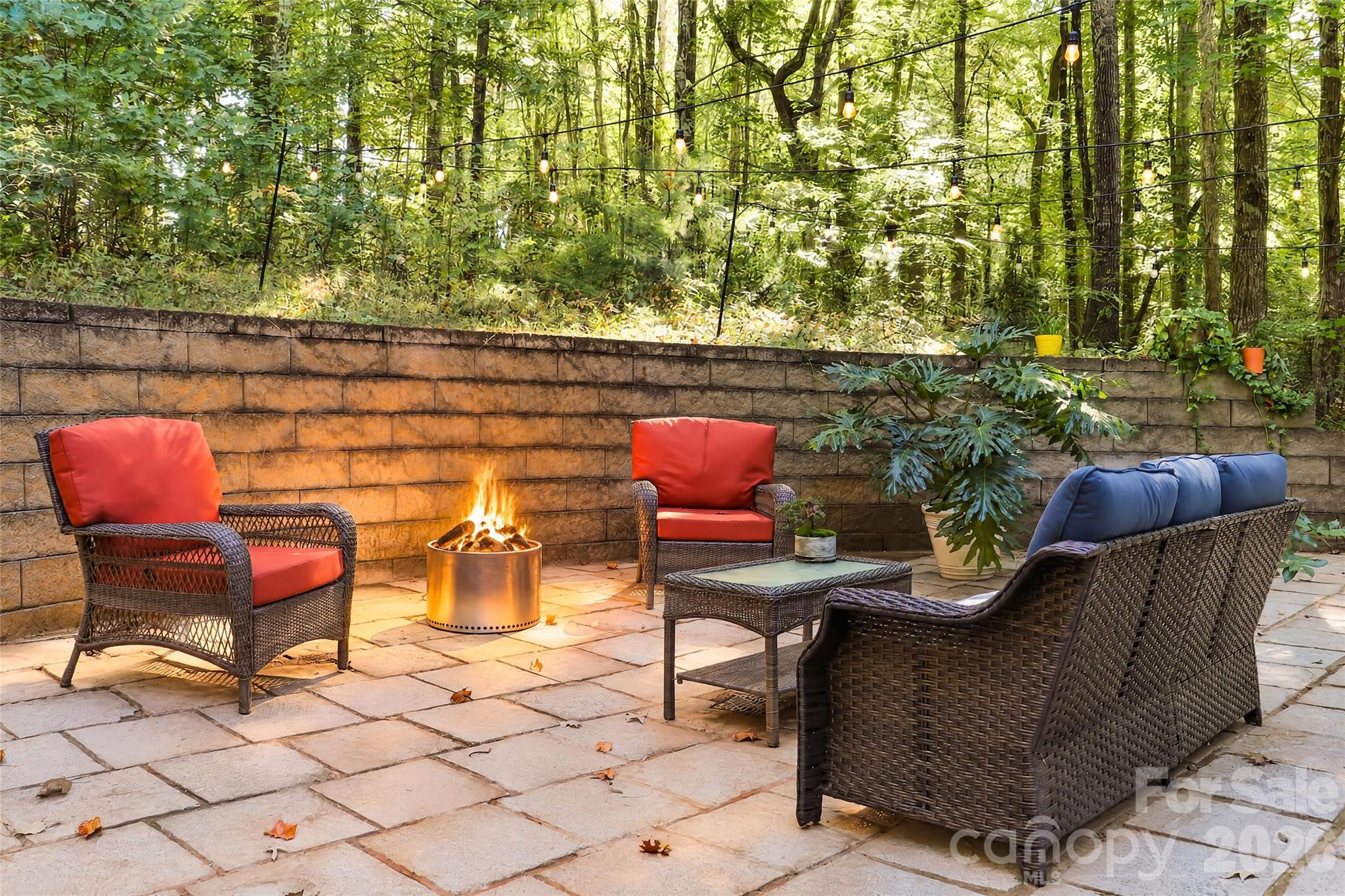 Wooded lot with privacy and large patio - 1757 Hickory Springs Lane, Lincolnton