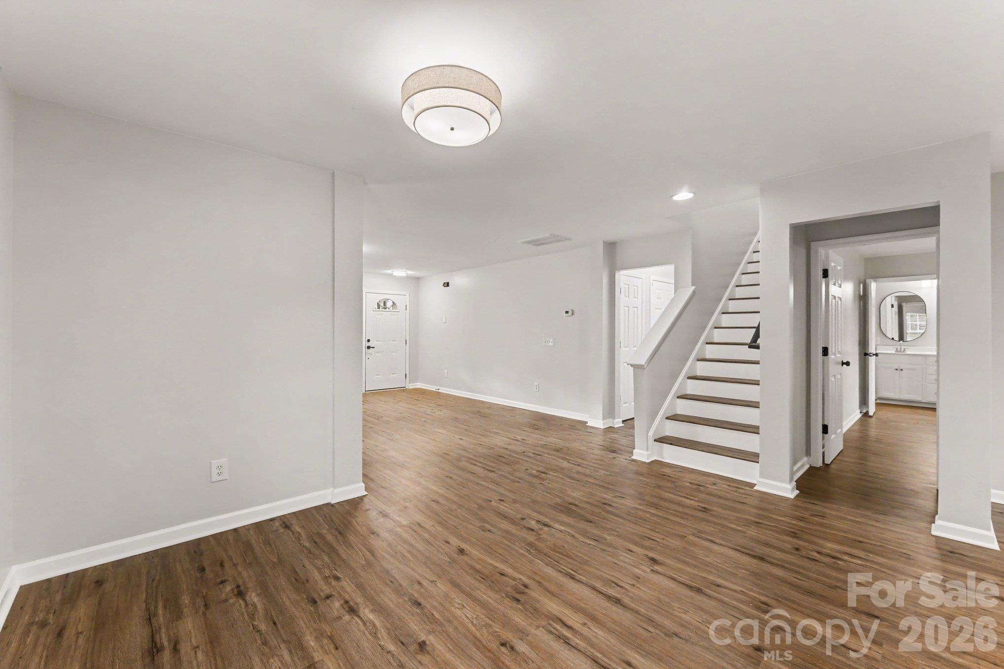 Single Family Residence at 1005 Briar Rose Lane, Ladson, photo 5 of 45