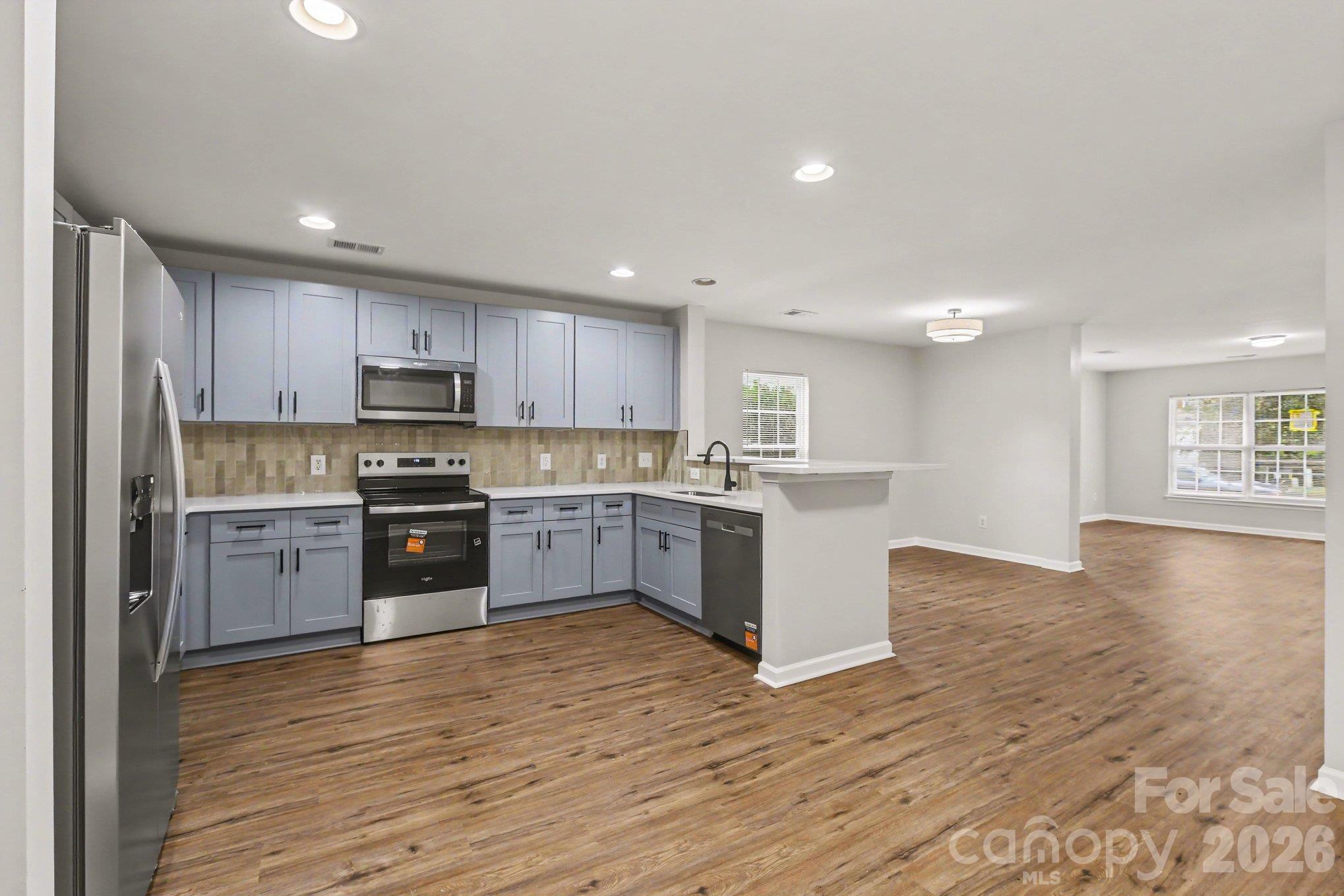 Single Family Residence at 1005 Briar Rose Lane, Ladson, photo 9 of 45