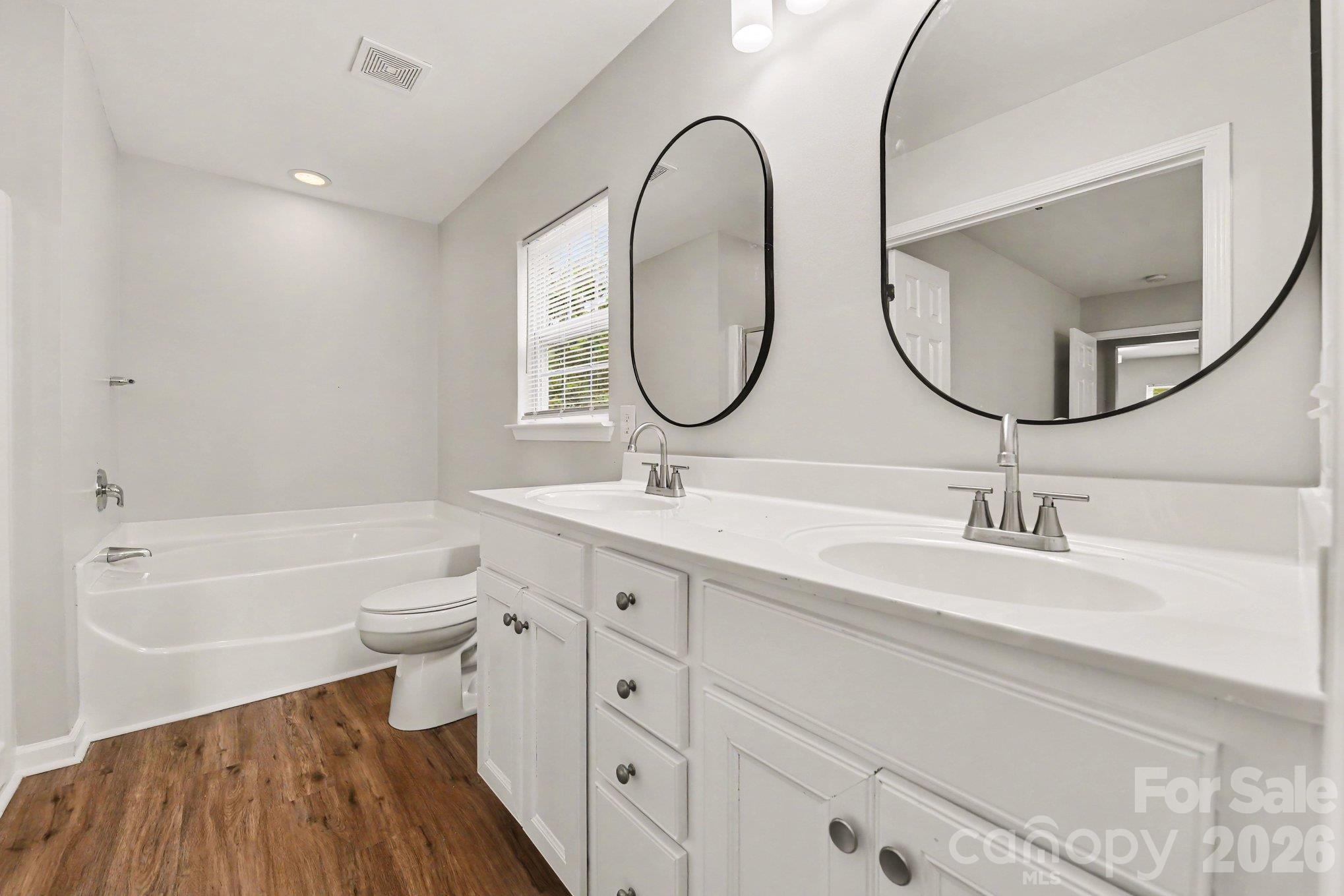Single Family Residence at 1005 Briar Rose Lane, Ladson, photo 20 of 45