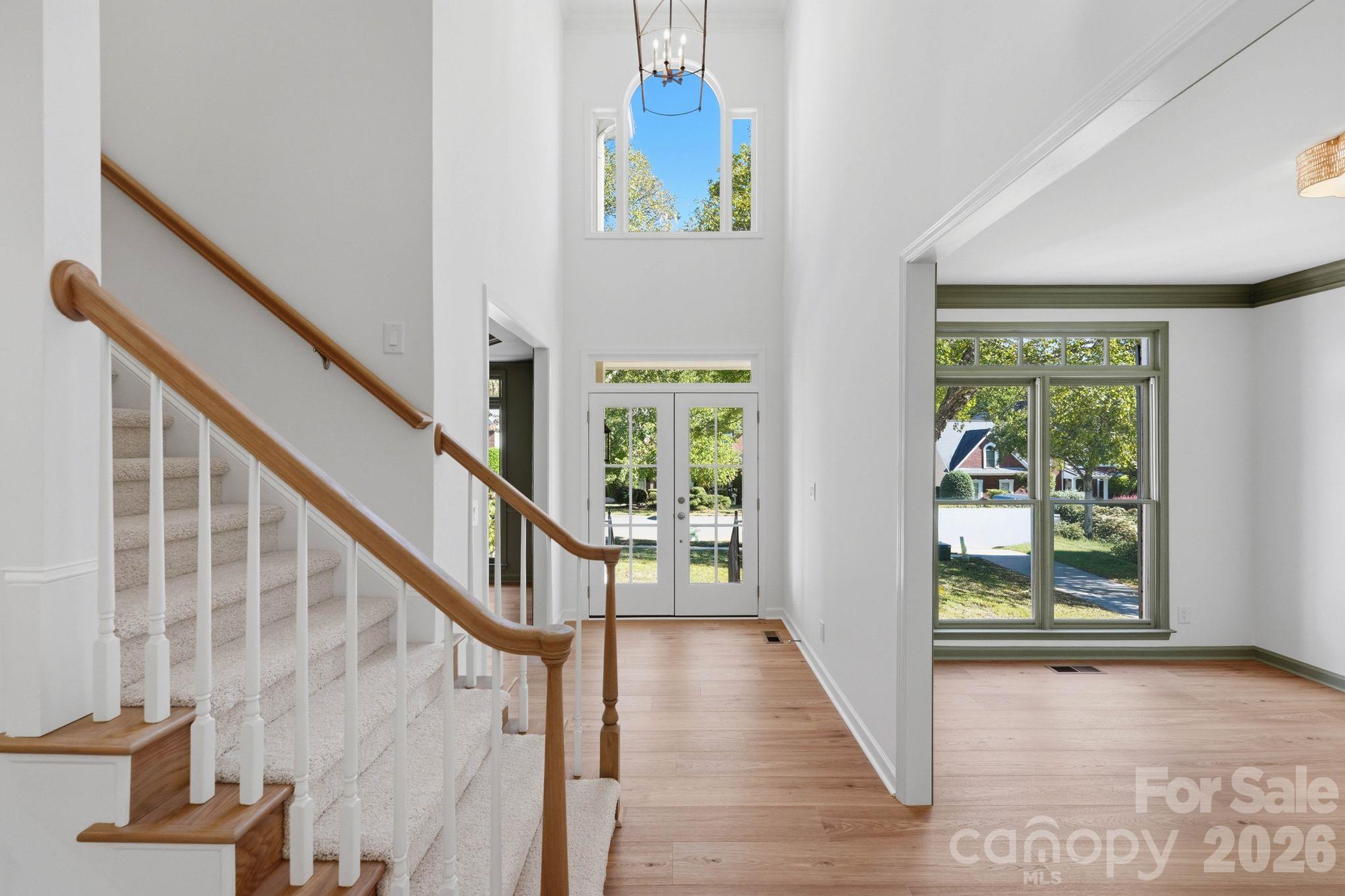 Front Entrance Foyer - 10318 Tallent Lane, Huntersville