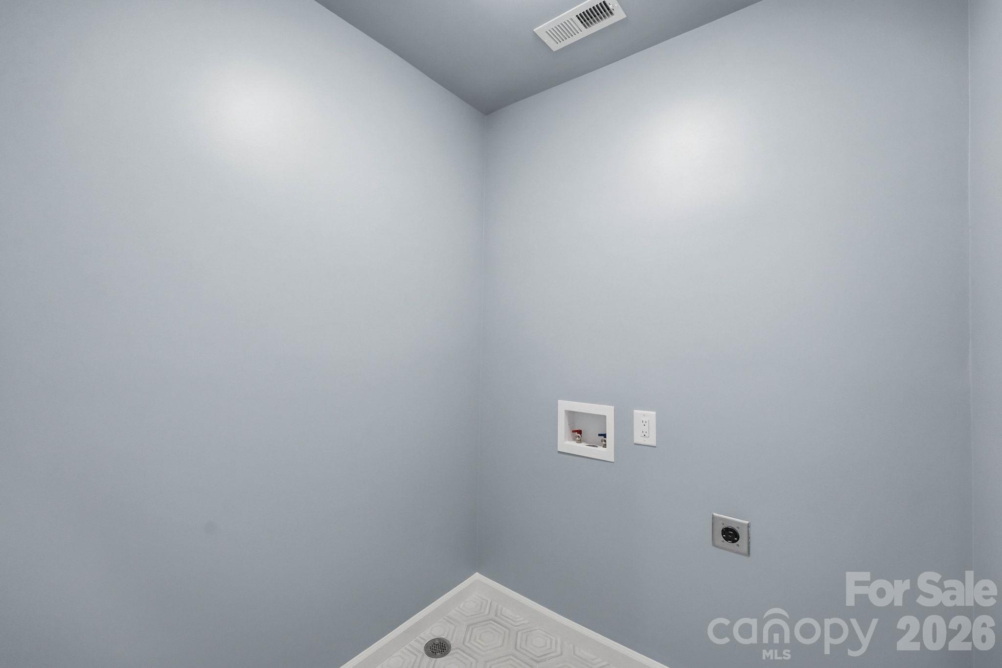 Laundry Room Upper Level - 10318 Tallent Lane, Huntersville