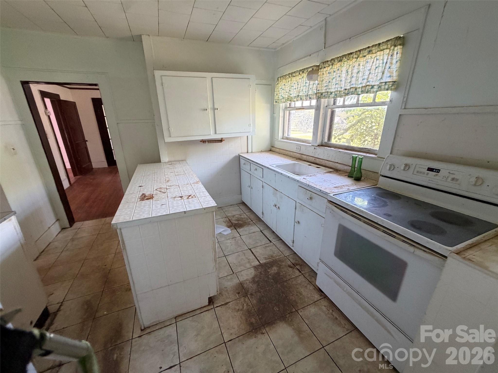 Single Family Residence at 706 Carbon City Road, Morganton, photo 9 of 17