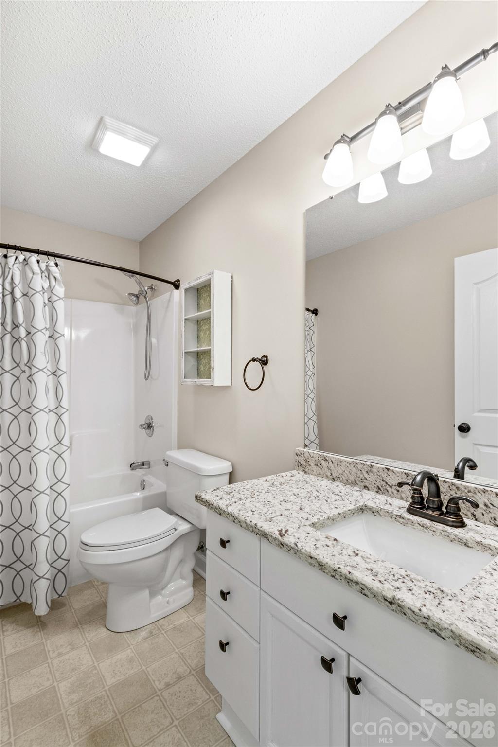 Full Bath 2 - 117 Abbotswood Place, Mooresville