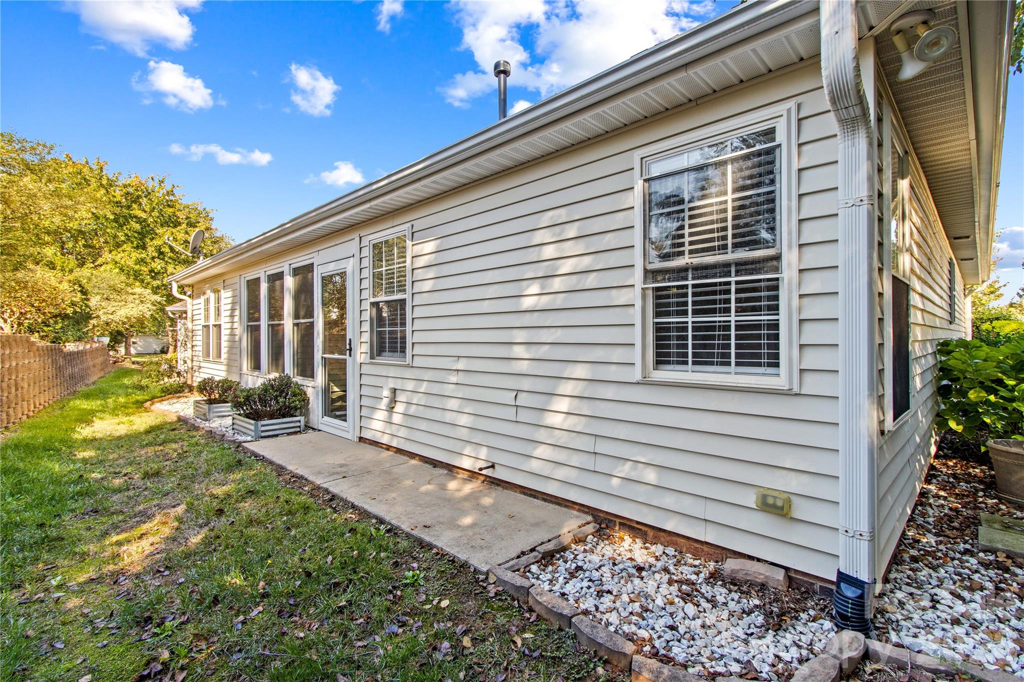 Single Family Residence at 117 Abbotswood Place, Mooresville, photo 37 of 47