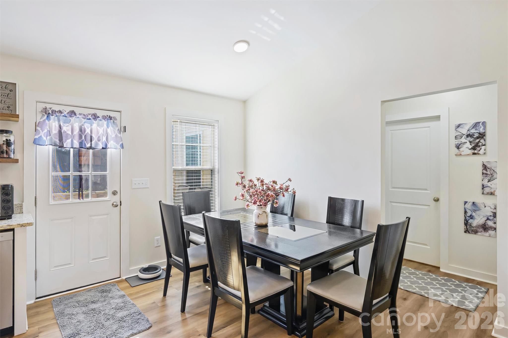 Single Family Residence at 112 Cypress Acres Lane, Statesville, photo 14 of 33