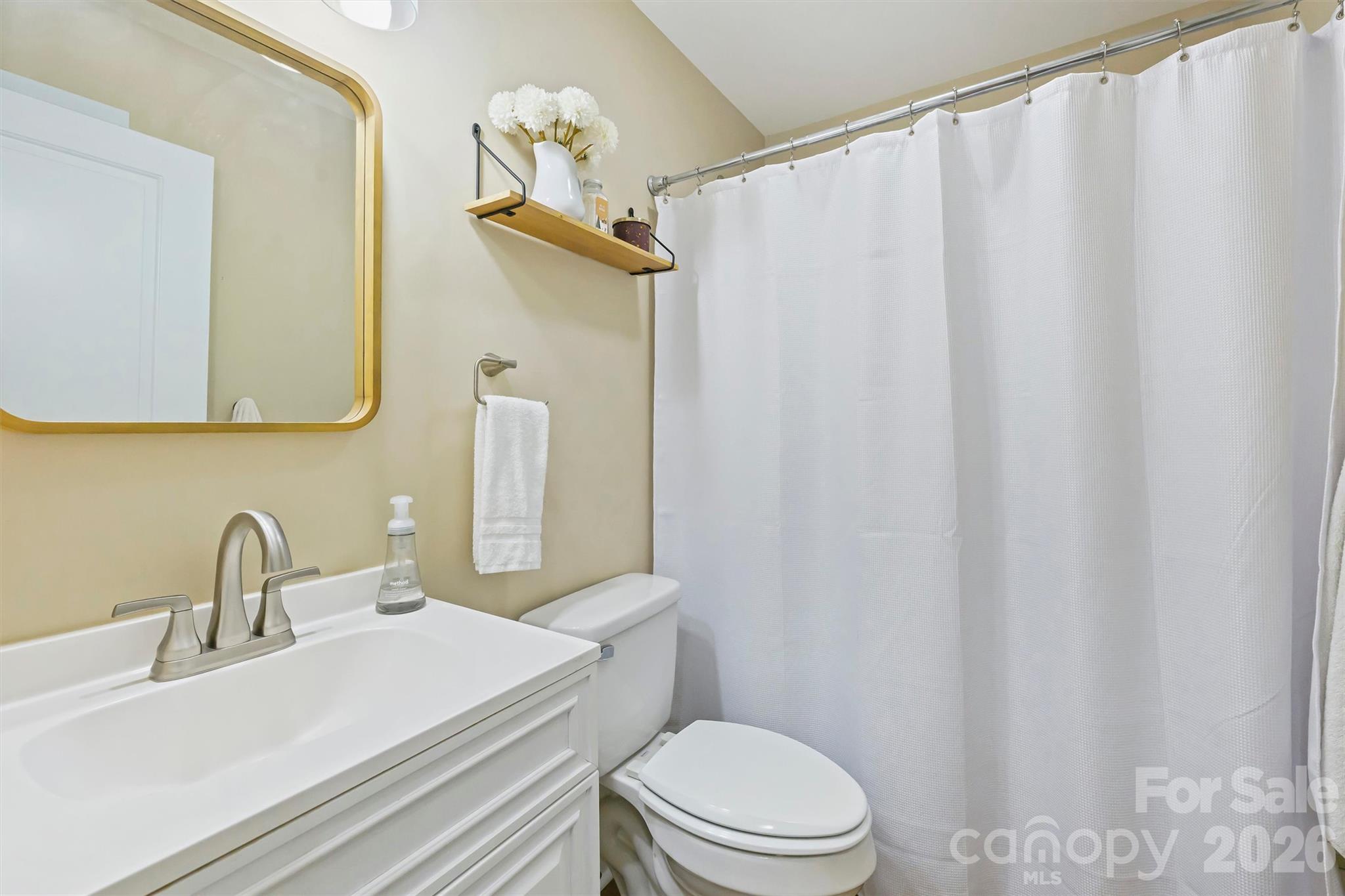 Single Family Residence at 112 Cypress Acres Lane, Statesville, photo 21 of 33