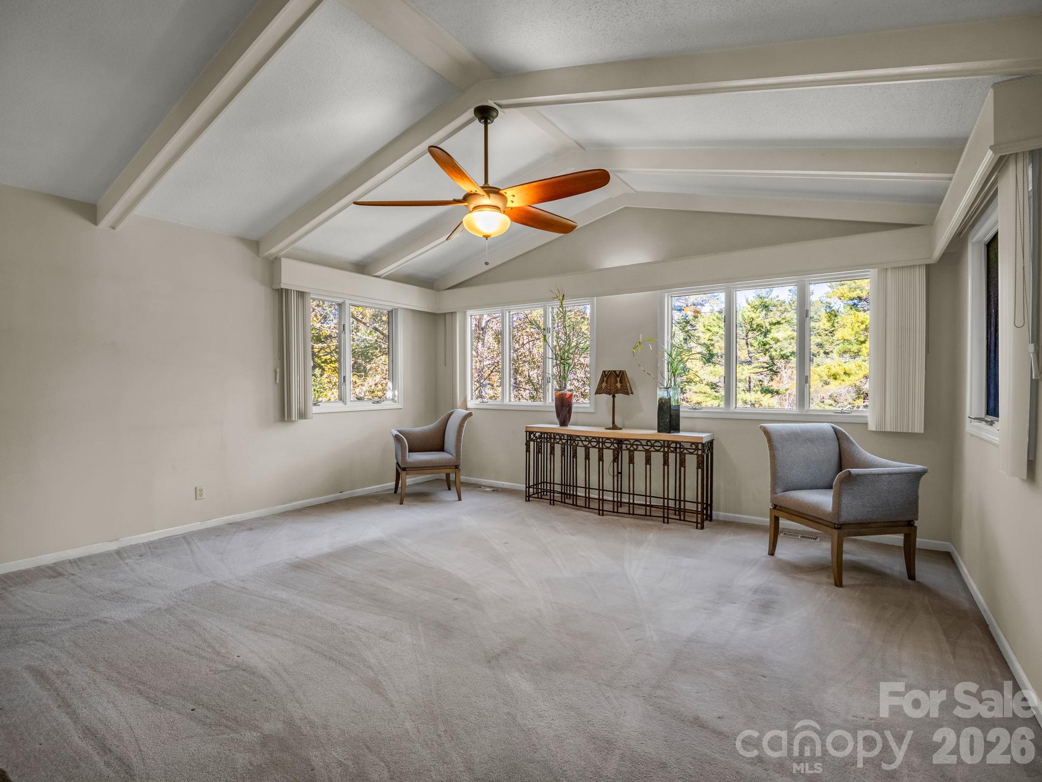 Vaulted Ceiling - 112 Wolf Shoals Road, Hendersonville