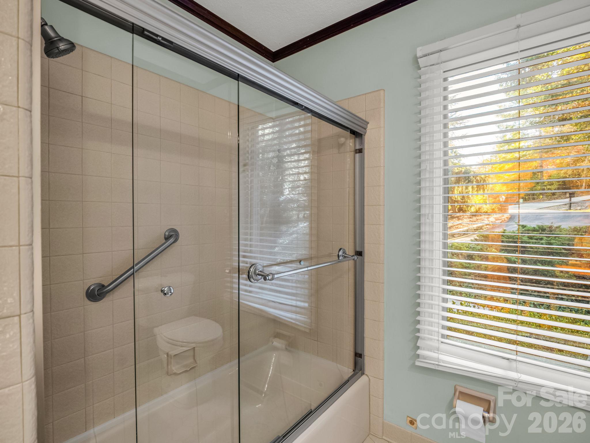 Hall bathroom - 112 Wolf Shoals Road, Hendersonville