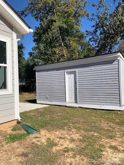 Shed - 13911 Stillwood Place, Matthews