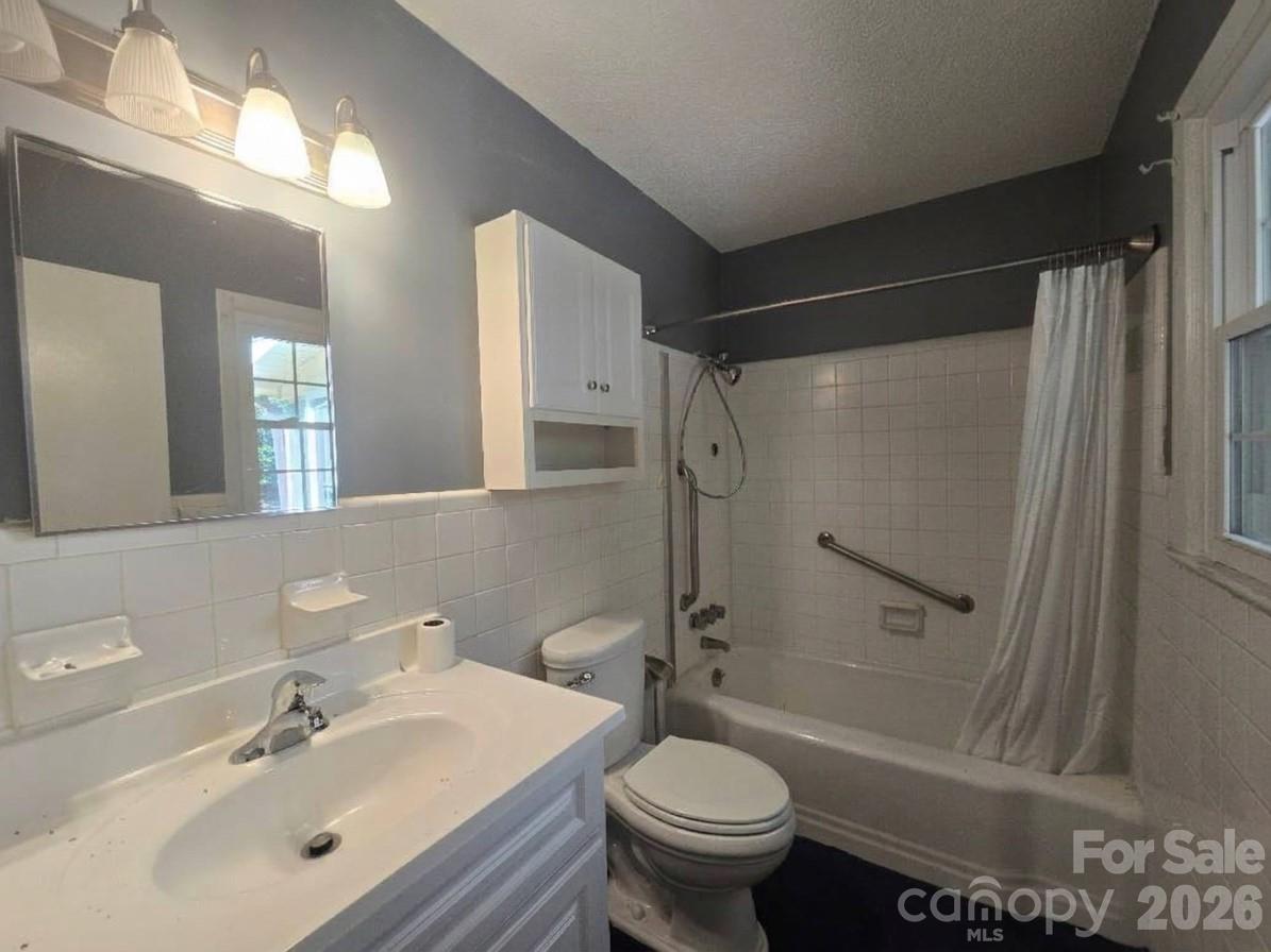 Primary Bath - 4449 Whispering Oaks Drive, Charlotte
