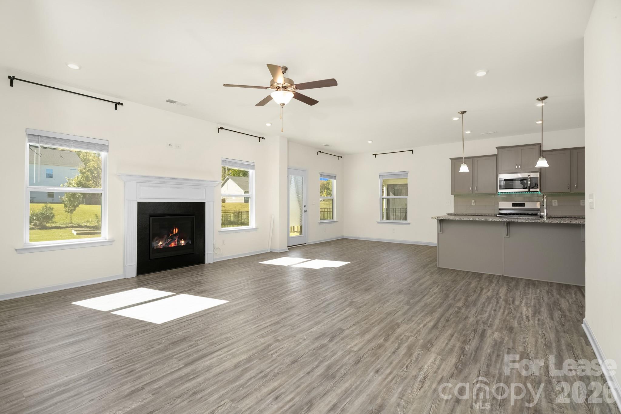 Single Family Residence at 8324 Dumphries Drive, Huntersville, photo 8 of 39