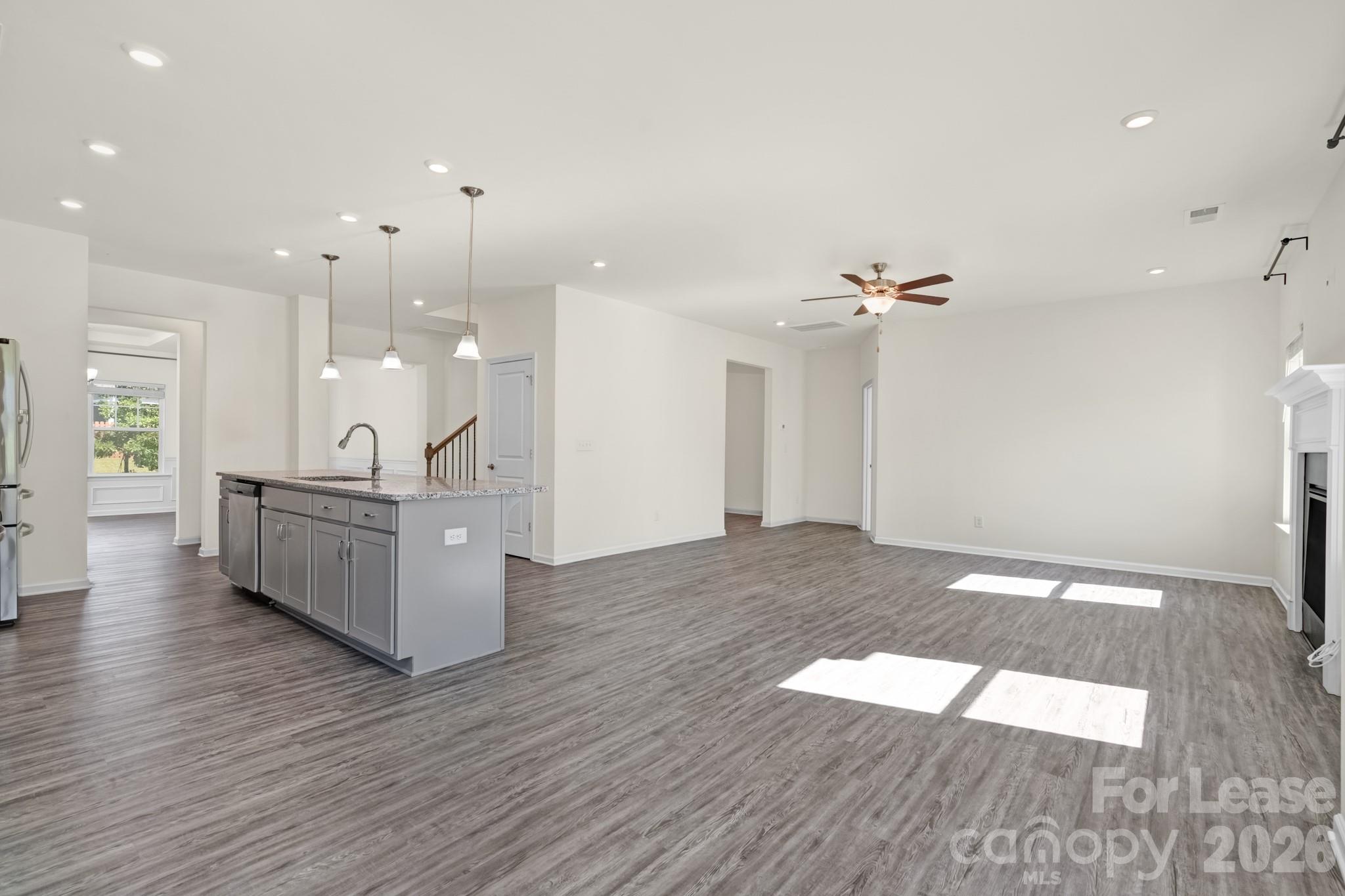 Single Family Residence at 8324 Dumphries Drive, Huntersville, photo 14 of 39