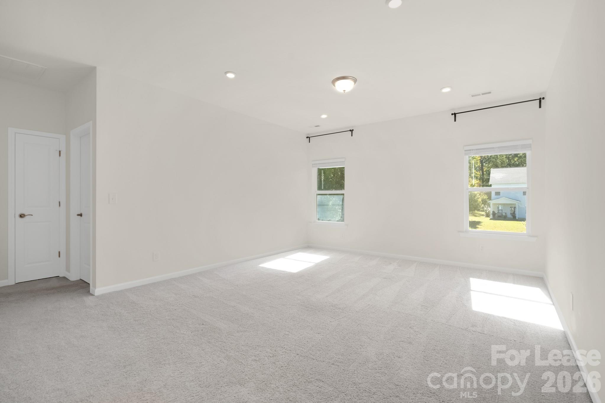 Single Family Residence at 8324 Dumphries Drive, Huntersville, photo 24 of 39