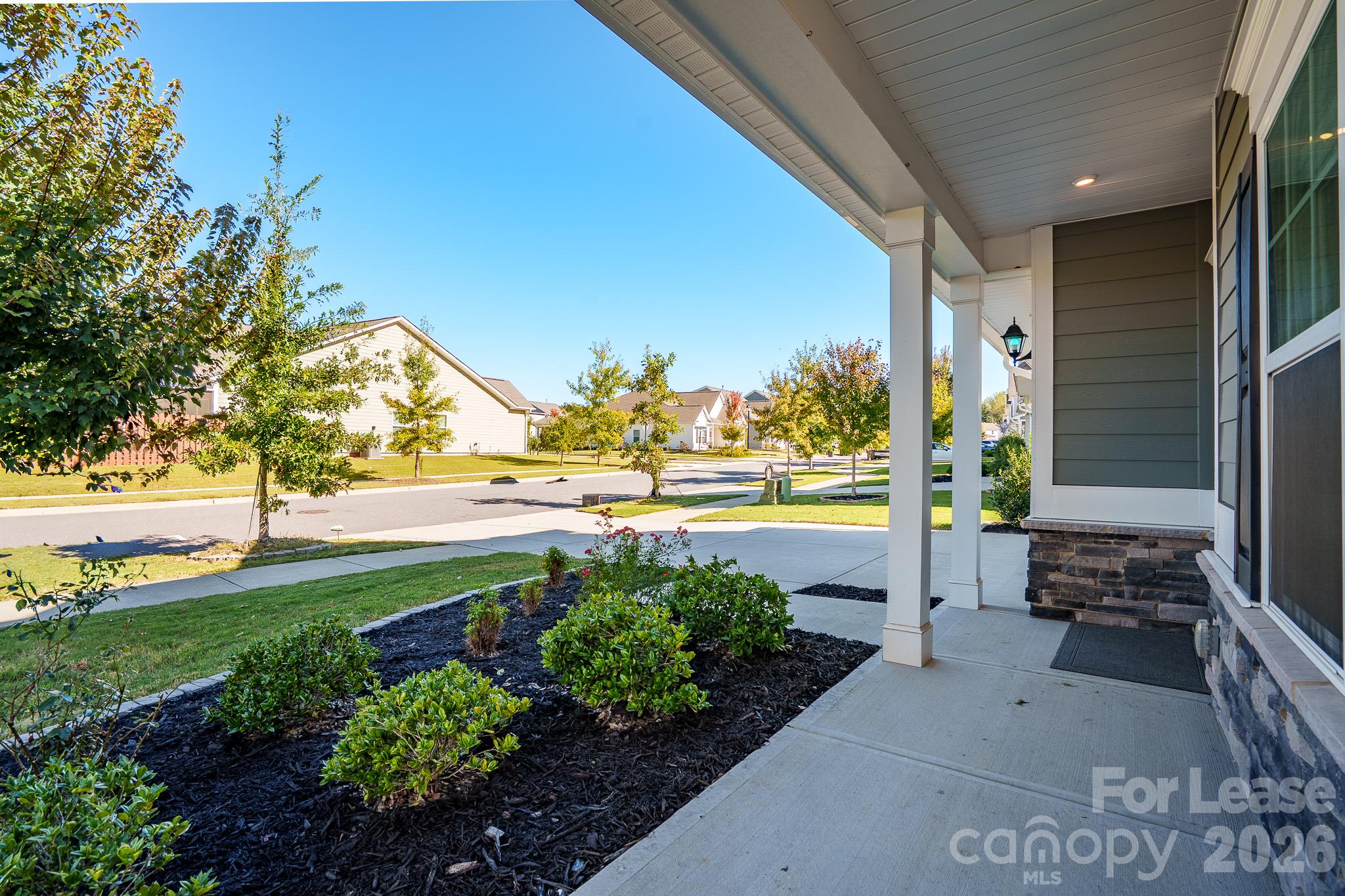 Single Family Residence at 8324 Dumphries Drive, Huntersville, photo 35 of 39