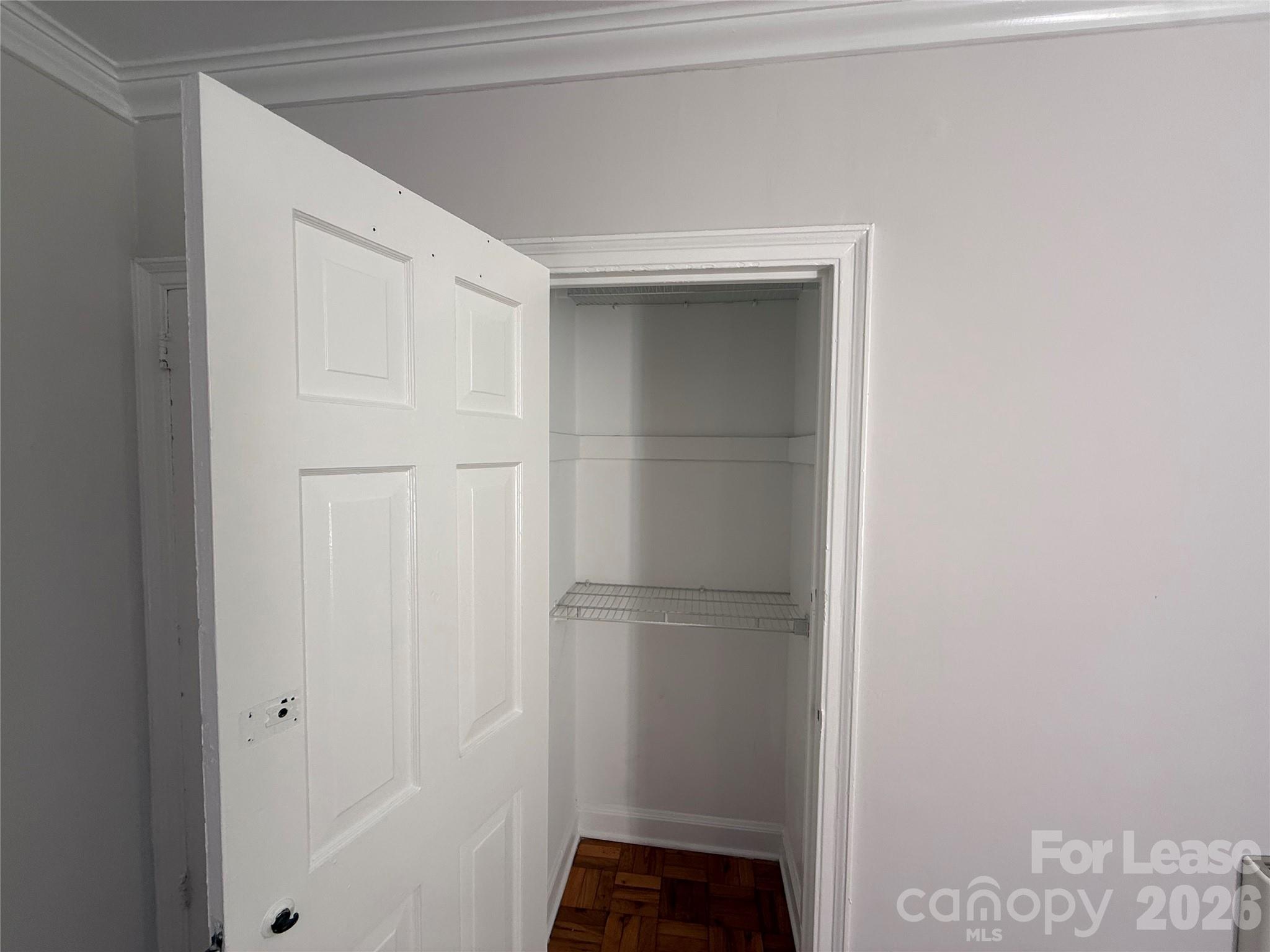 Condominium at 1121 Myrtle Avenue, Charlotte, photo 13 of 22