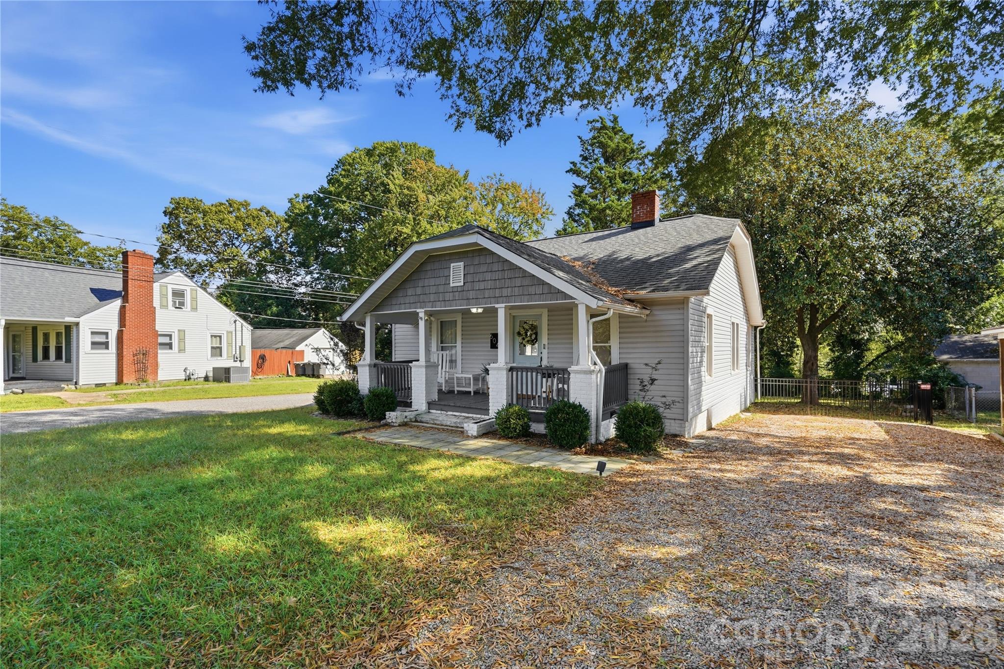 Single Family Residence at 604 Fairview Street, Kannapolis, photo 2 of 29