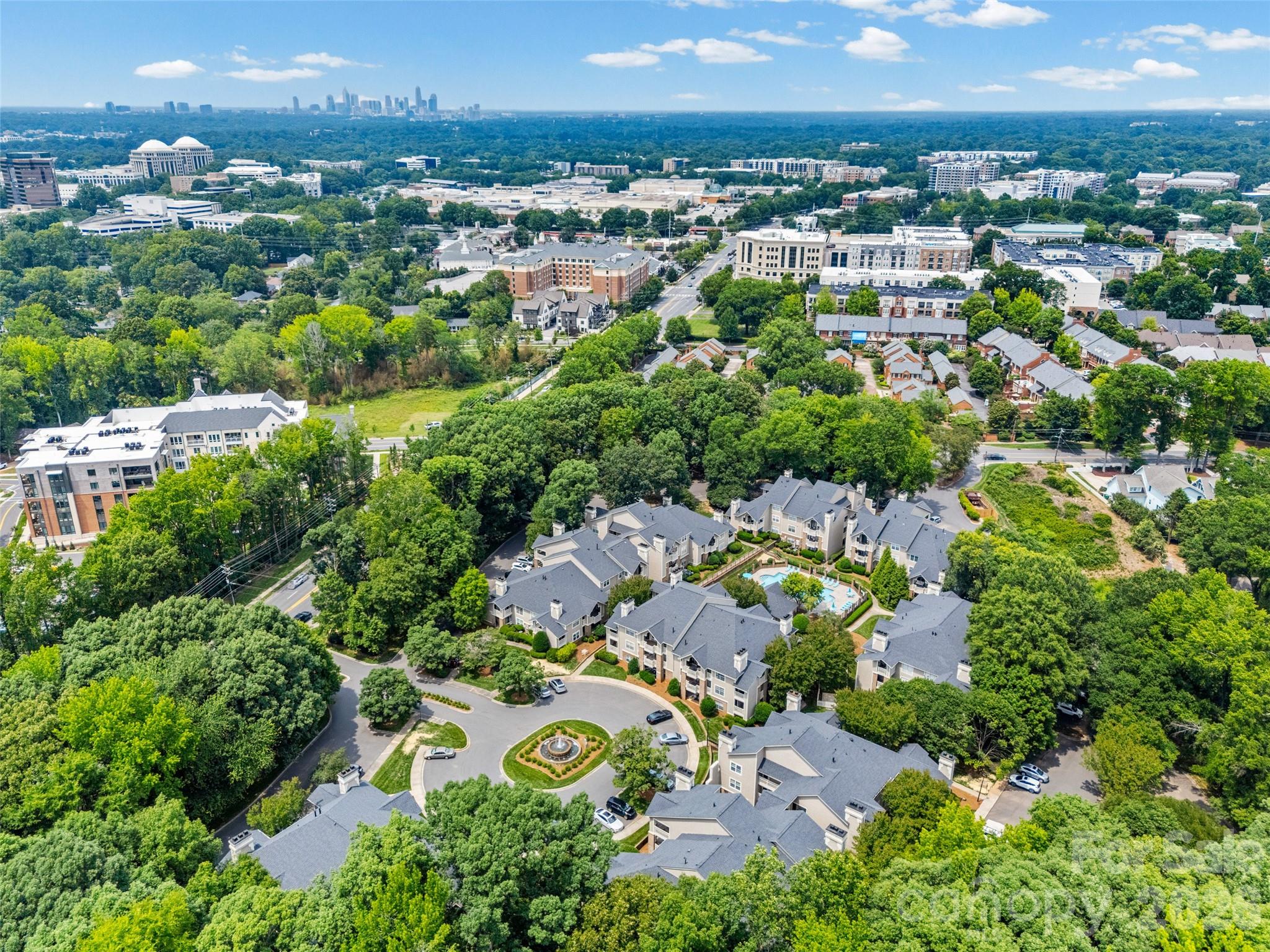 Condominium at 5013 Sharon Road, Charlotte, photo 37 of 37