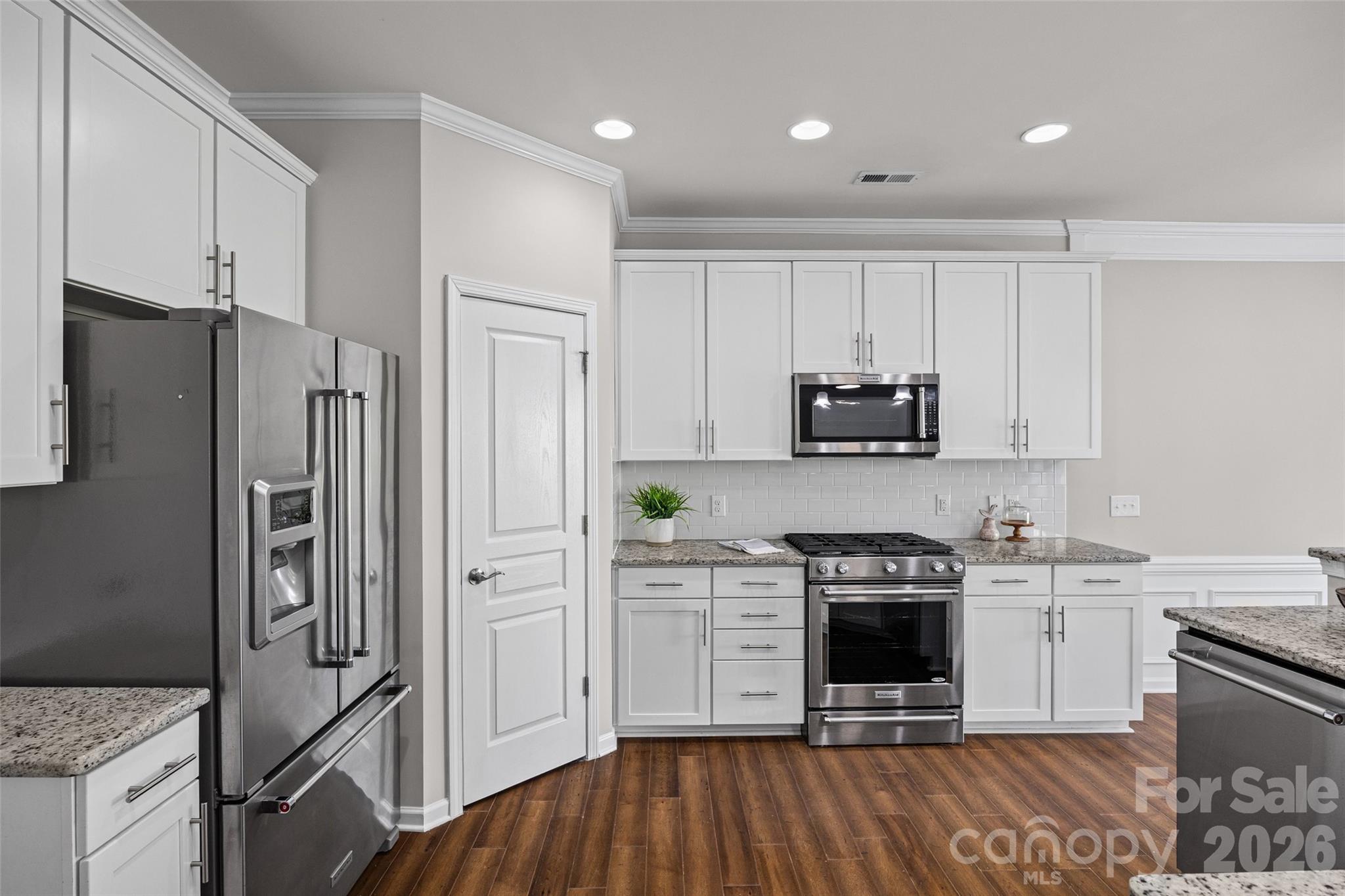 Townhouse at 6607 Portland Rose Lane, Charlotte, photo 15 of 51