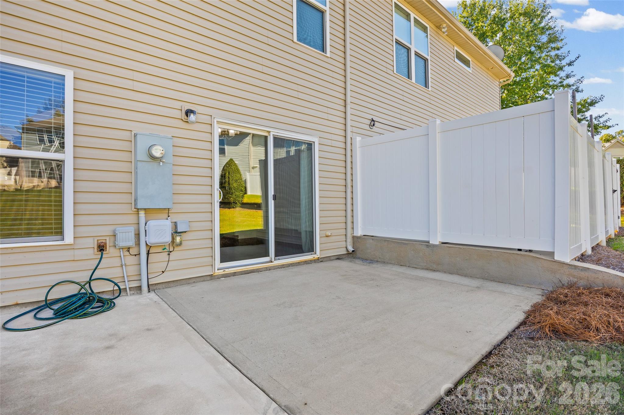 Townhouse at 6607 Portland Rose Lane, Charlotte, photo 36 of 51