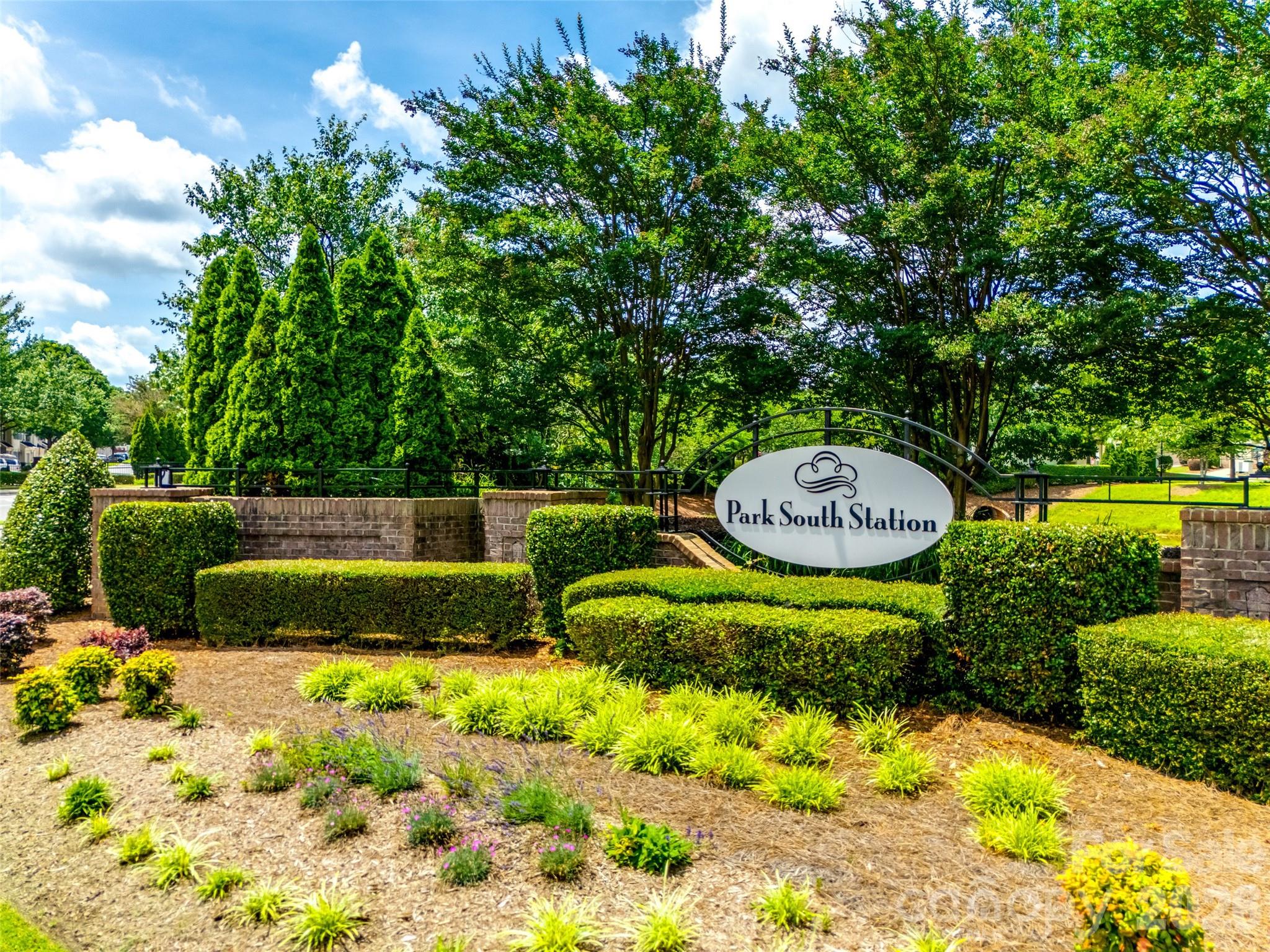 Townhouse at 6607 Portland Rose Lane, Charlotte, photo 44 of 51
