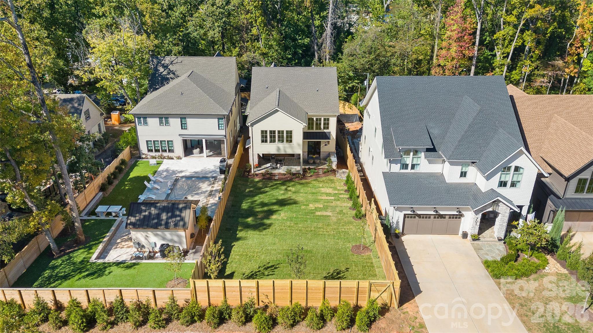 Single Family Residence at 630 Ashworth Road, Charlotte, photo 44 of 45