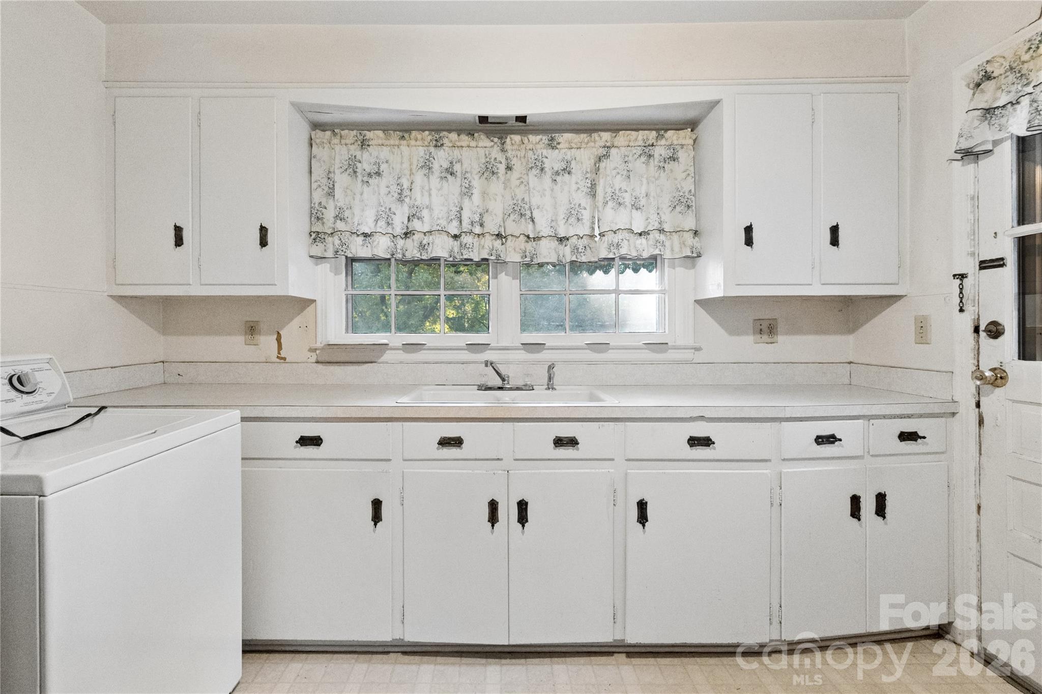 Single Family Residence at 1108 Center Street, Wadesboro, photo 14 of 16