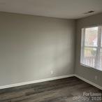 Single Family Residence at 242 Hoskins Mill Lane, Charlotte, photo 8 of 9
