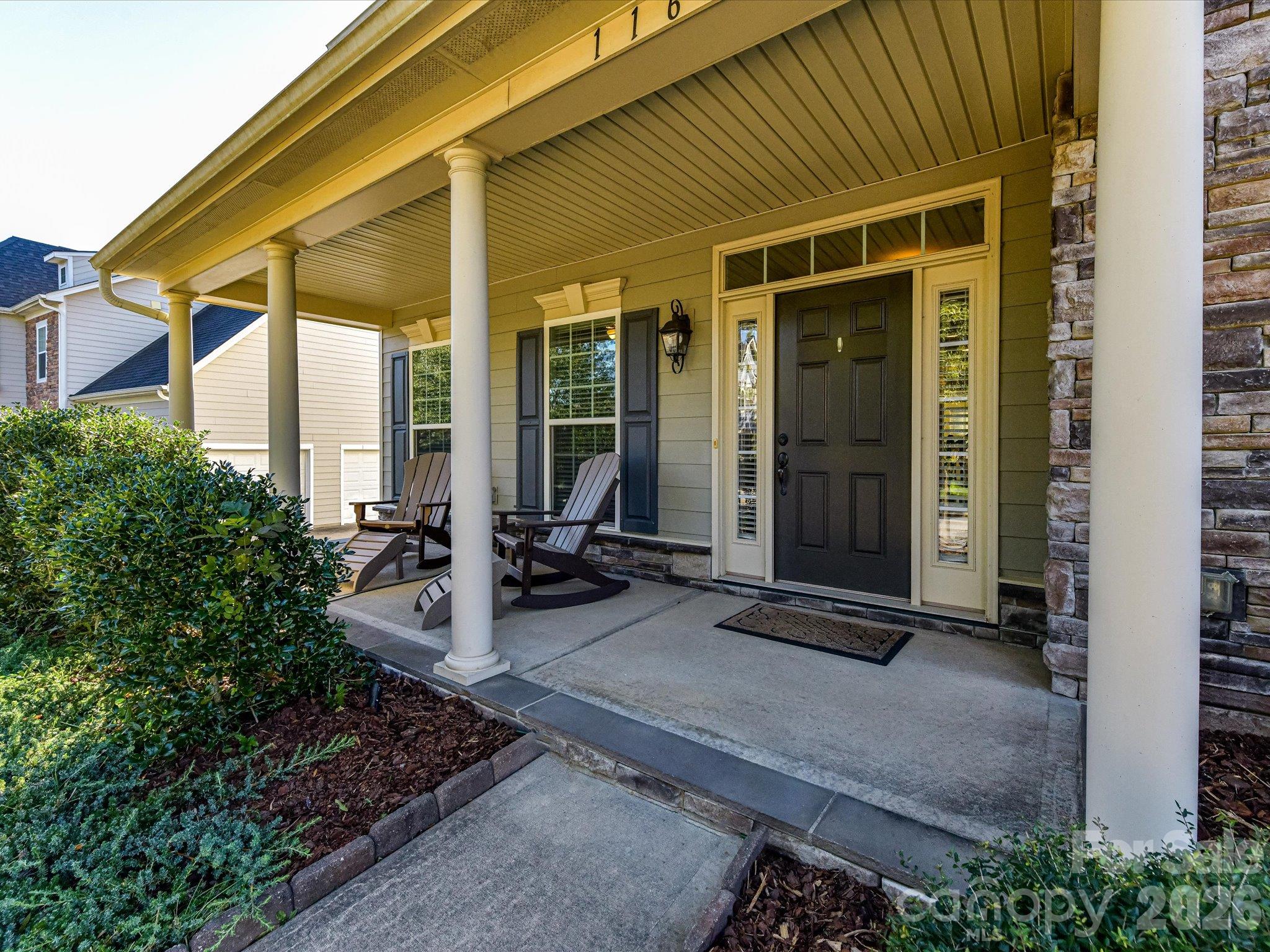 Single Family Residence at 11606 Warfield Avenue, Huntersville, photo 4 of 48