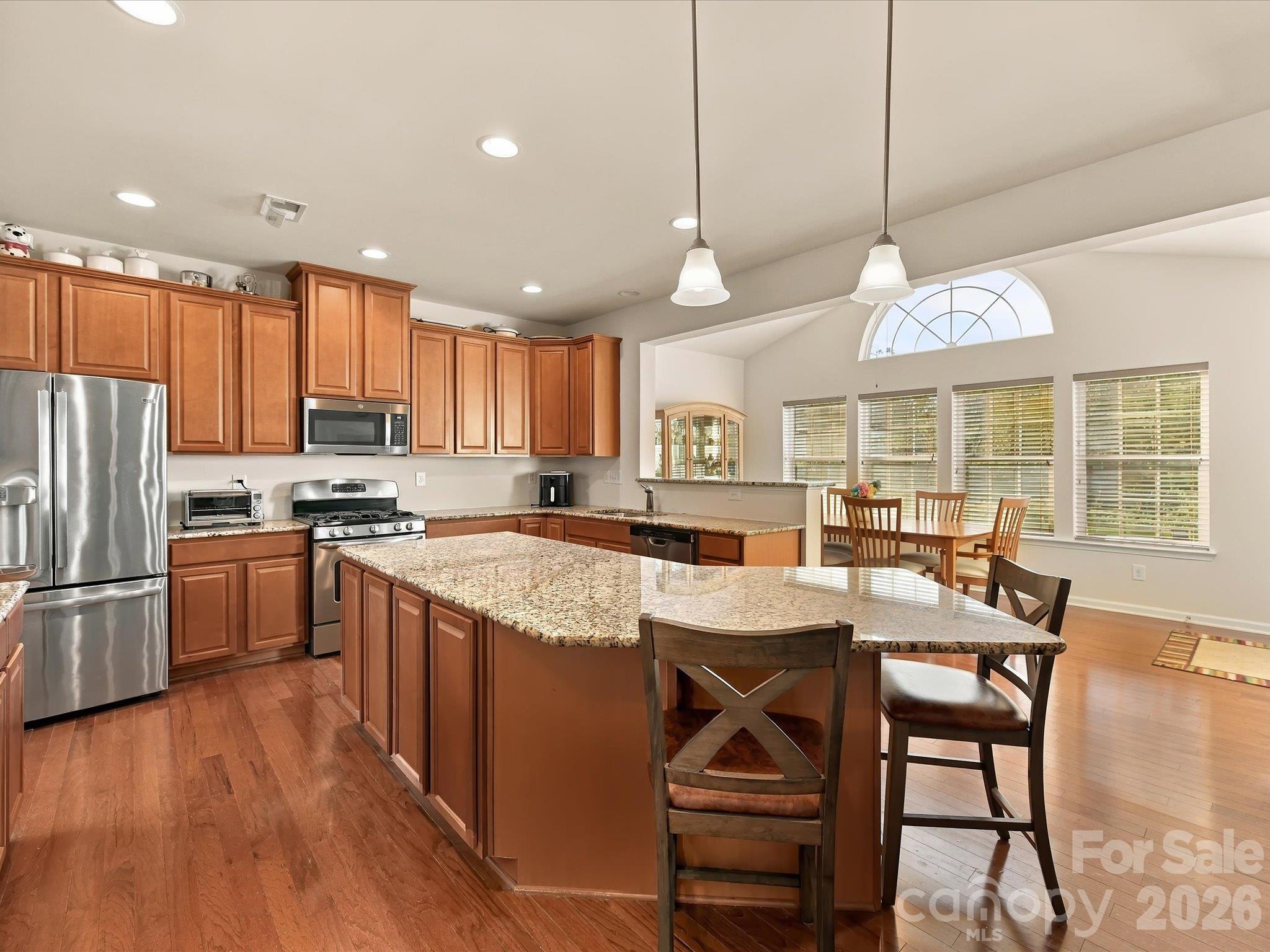 Single Family Residence at 11606 Warfield Avenue, Huntersville, photo 10 of 48