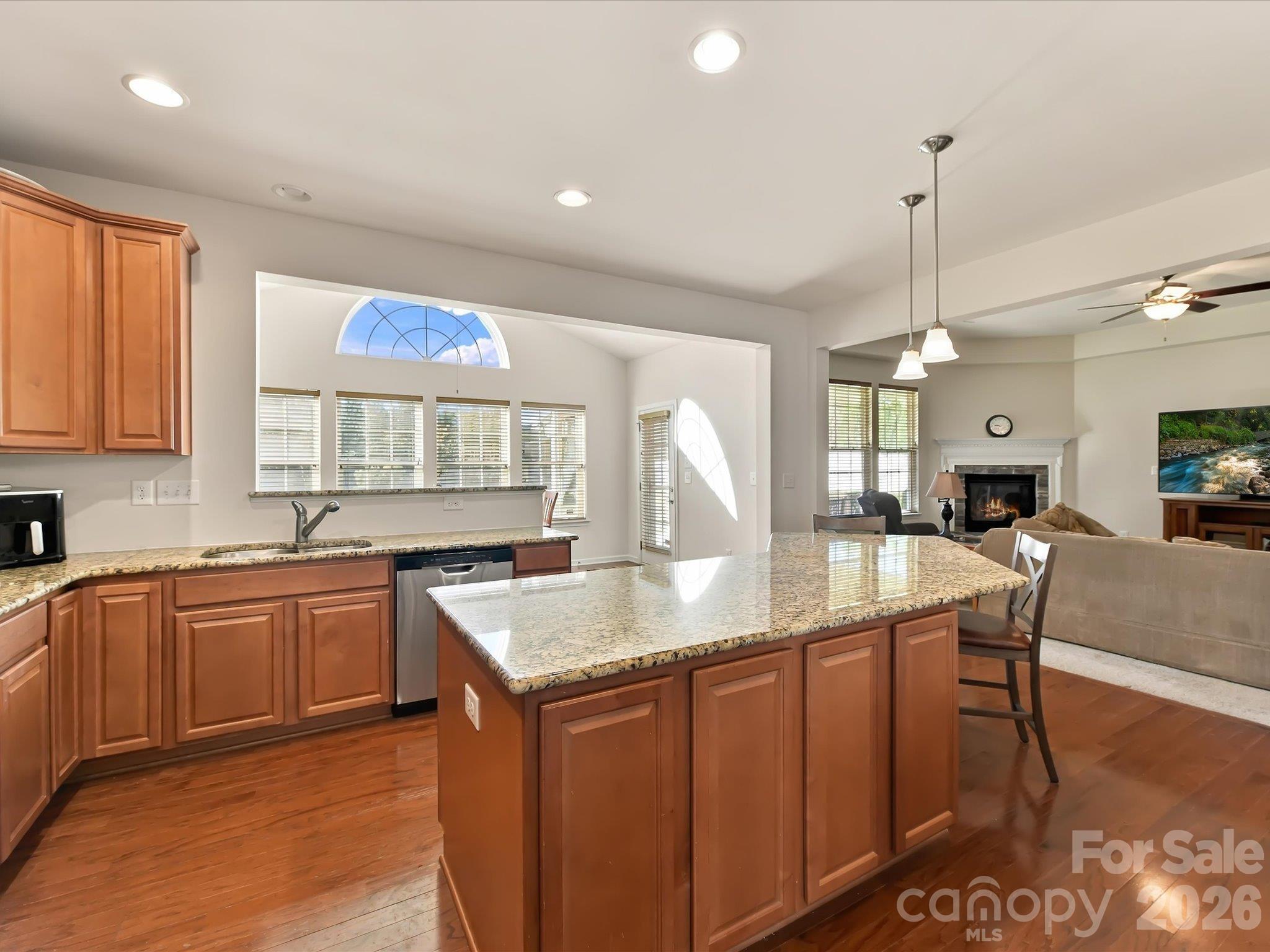 Single Family Residence at 11606 Warfield Avenue, Huntersville, photo 13 of 48