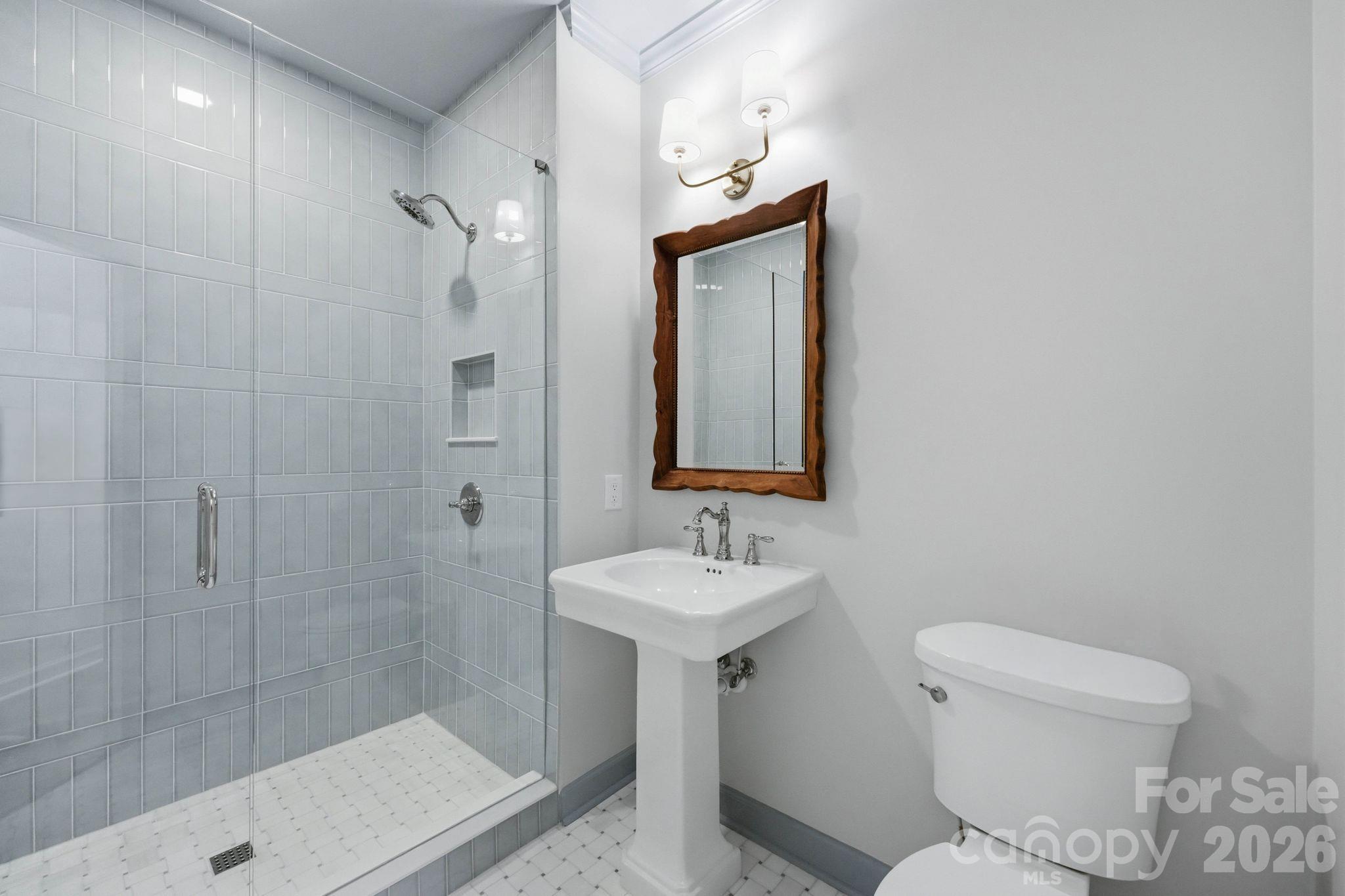 Full Bathroom Main Level - 10318 Tallent Lane, Huntersville