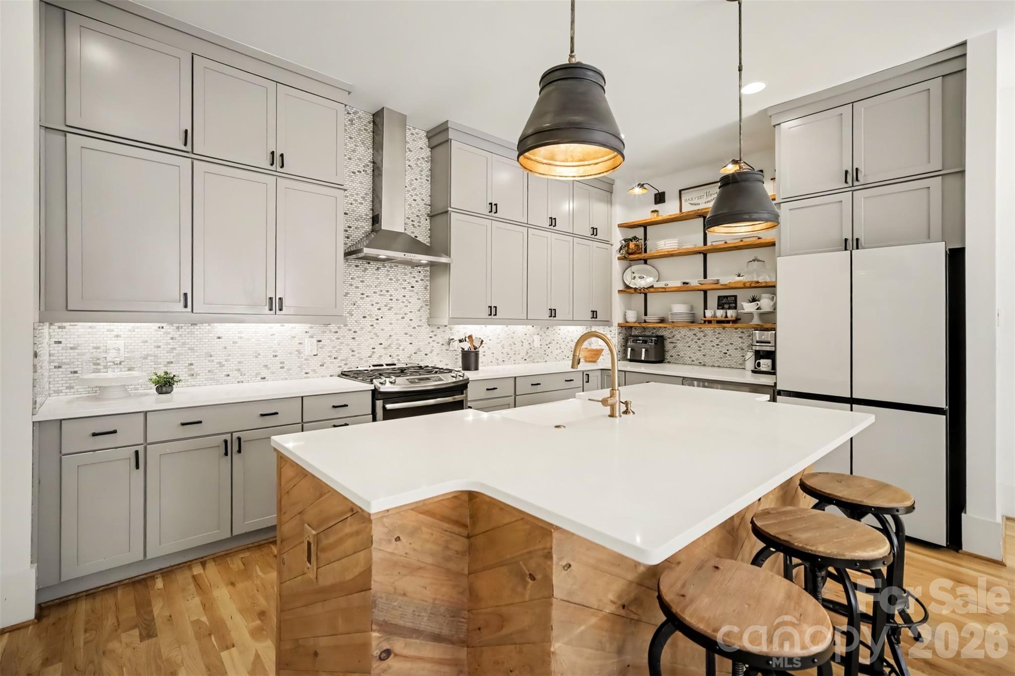 Kitchen with island and counter seating - 206 June Bug Lane, Fort Mill