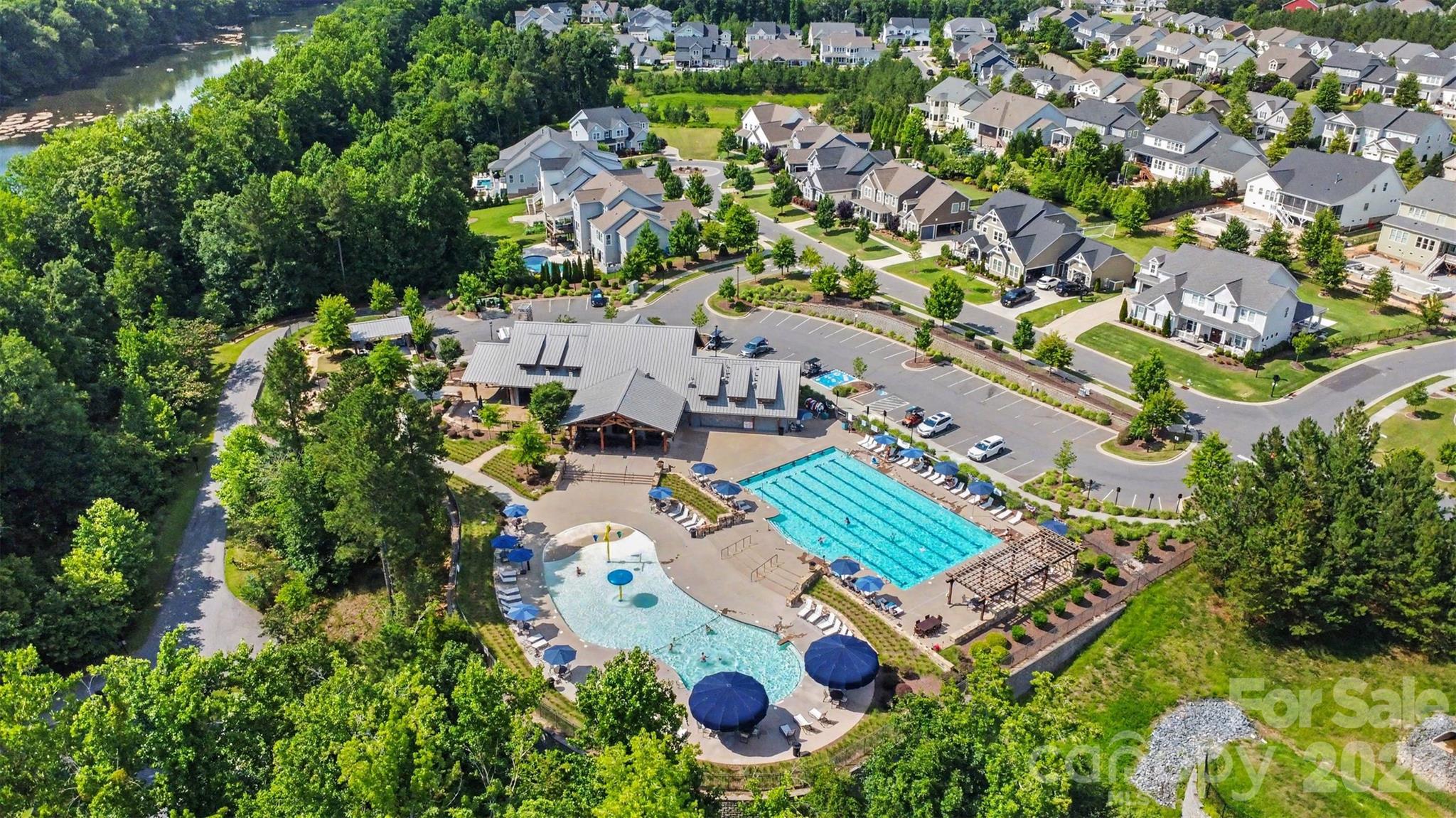 Community amenities - 206 June Bug Lane, Fort Mill